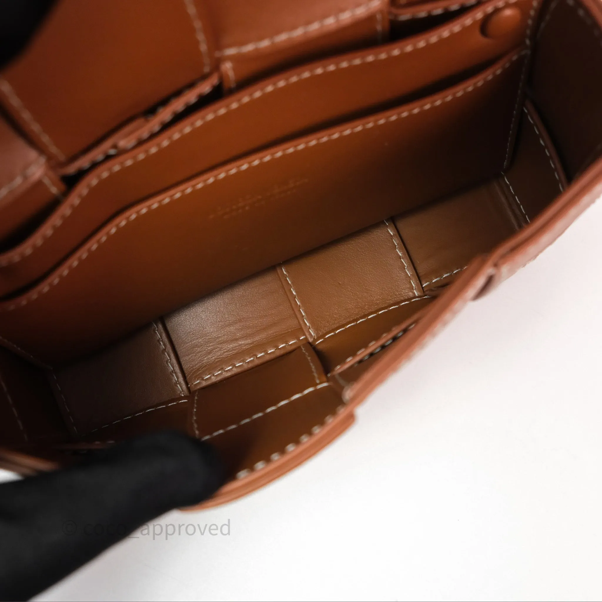 Bottega Veneta Cassette Belt Bag Intreccio Calfskin Wood/ Natural