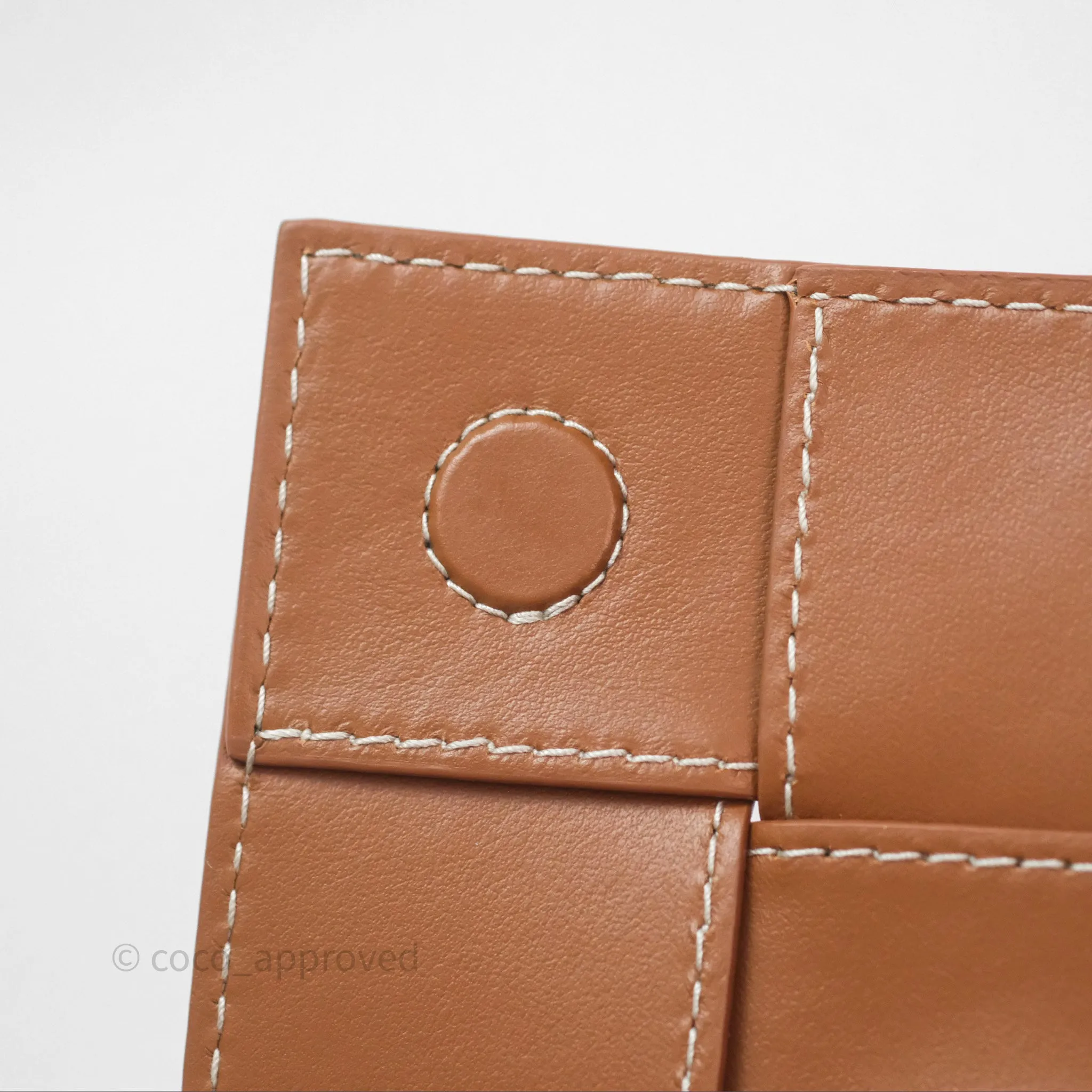 Bottega Veneta Cassette Belt Bag Intreccio Calfskin Wood/ Natural