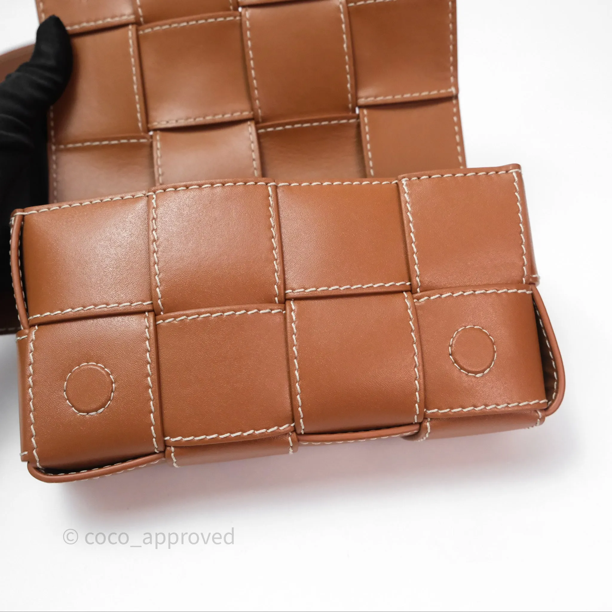 Bottega Veneta Cassette Belt Bag Intreccio Calfskin Wood/ Natural