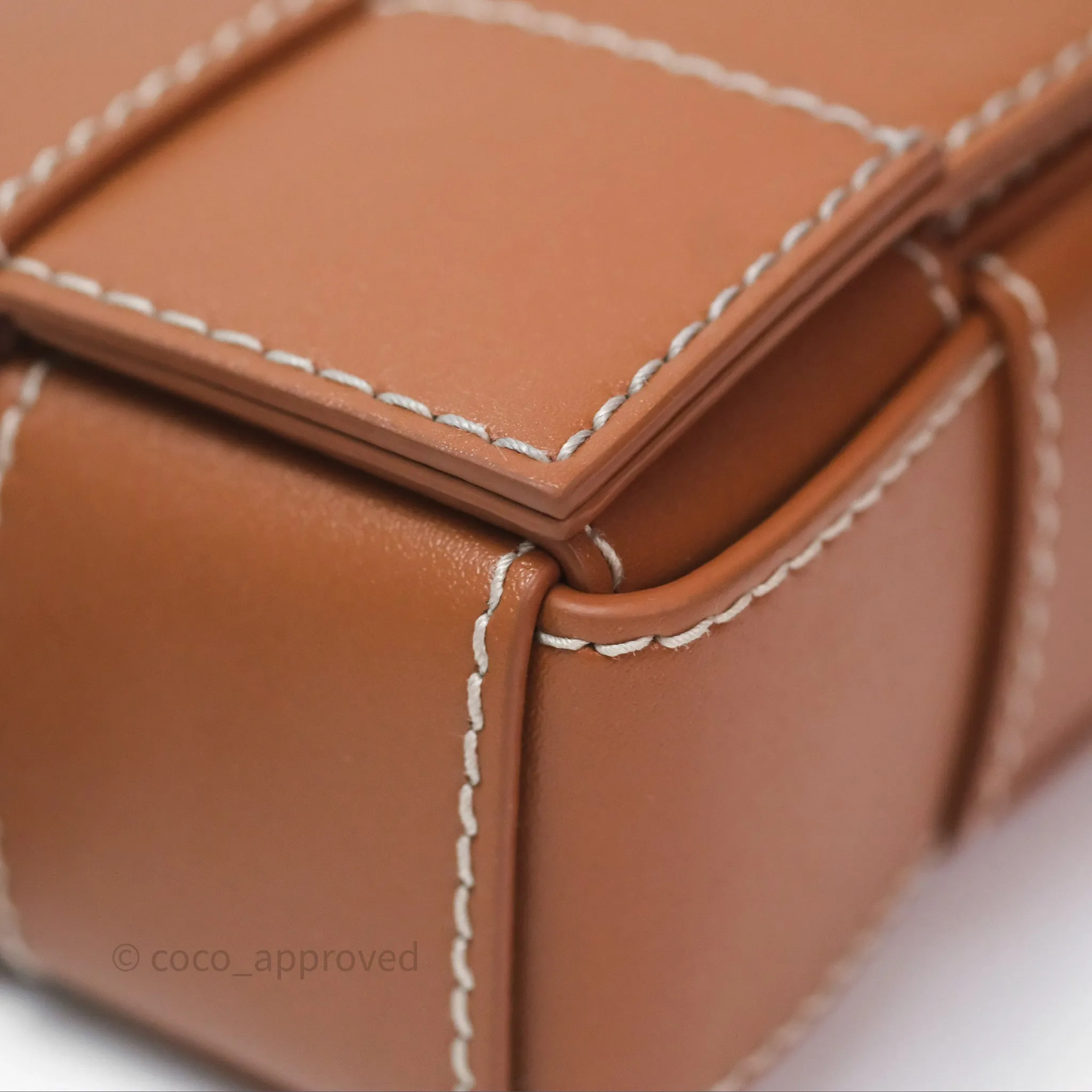 Bottega Veneta Cassette Belt Bag Intreccio Calfskin Wood/ Natural