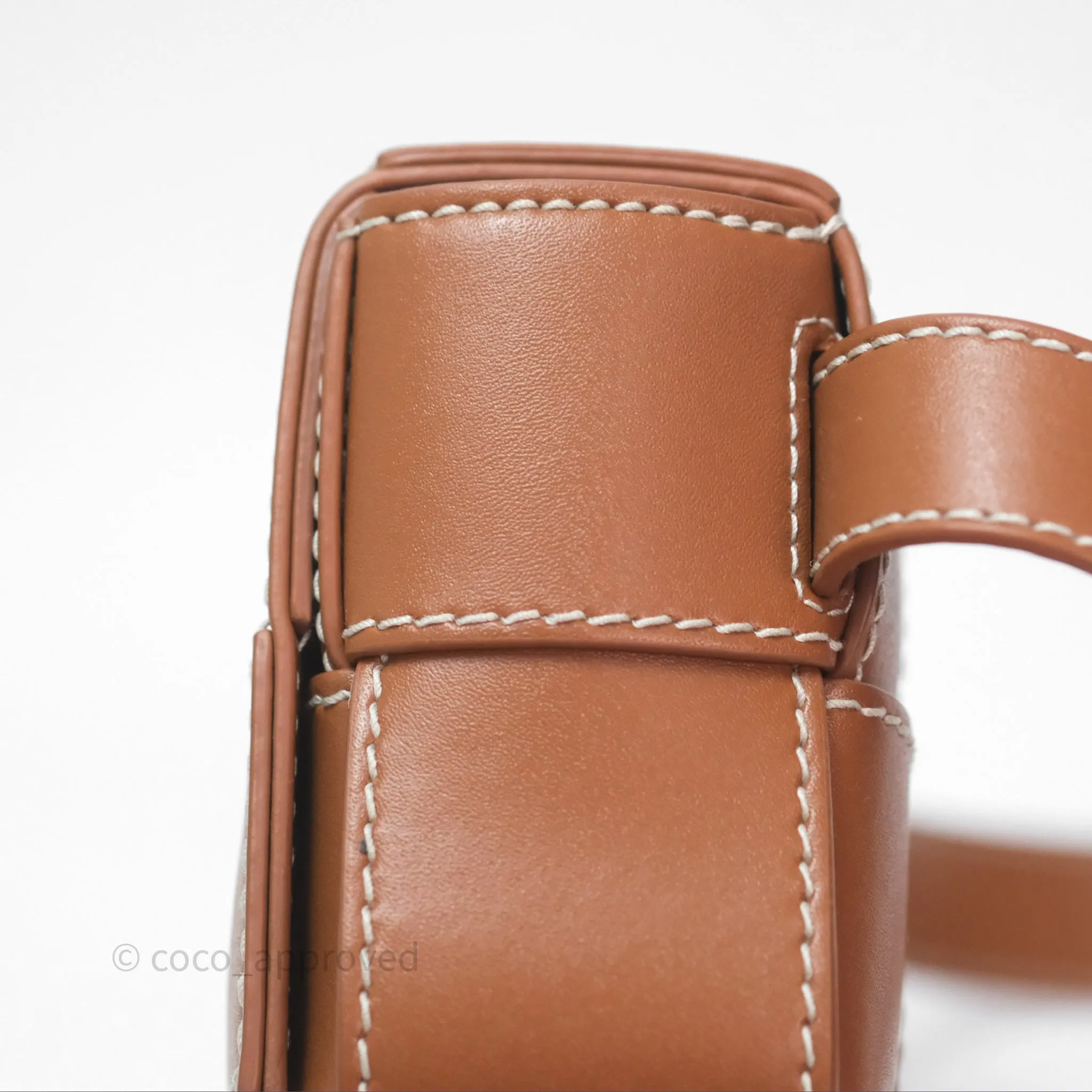 Bottega Veneta Cassette Belt Bag Intreccio Calfskin Wood/ Natural