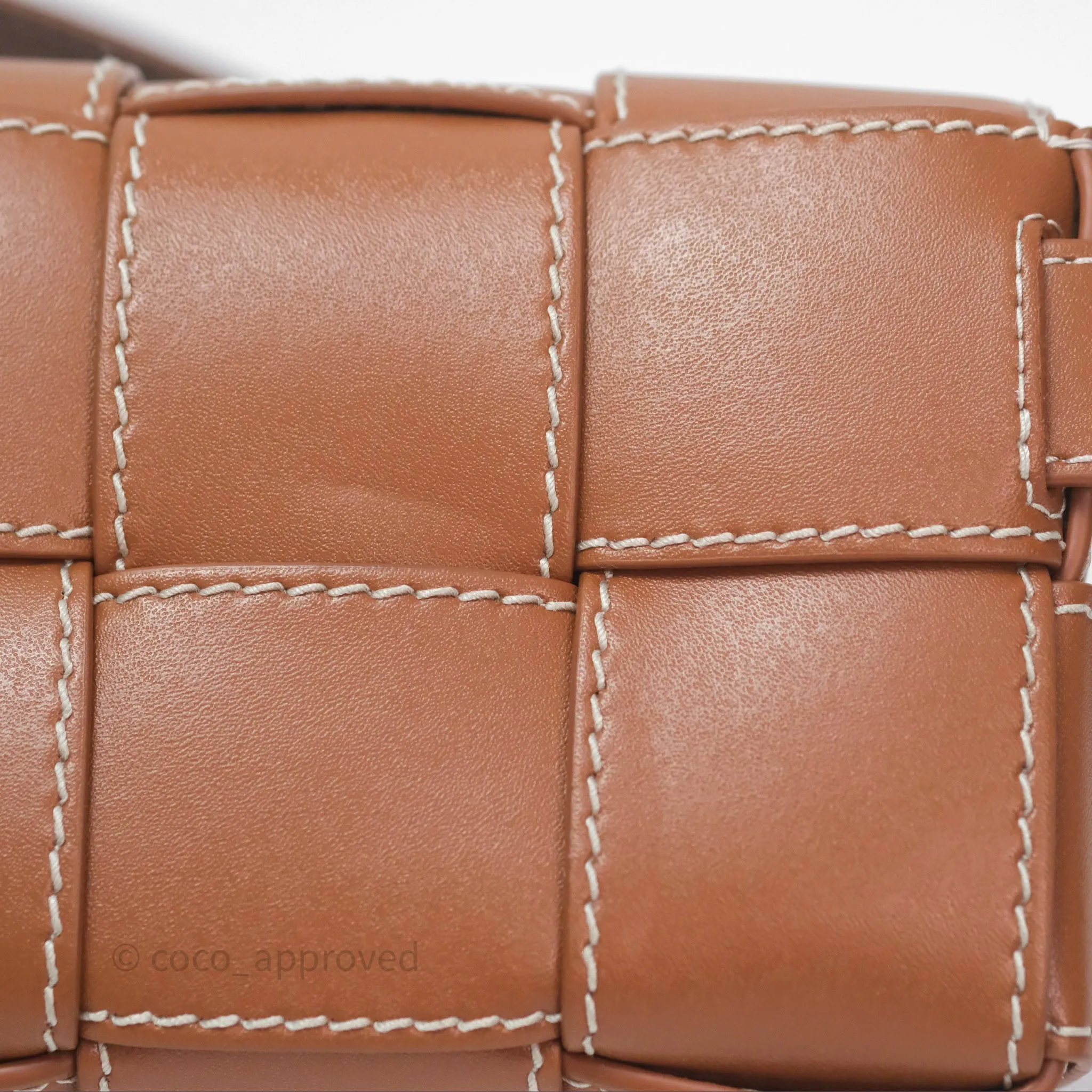 Bottega Veneta Cassette Belt Bag Intreccio Calfskin Wood/ Natural