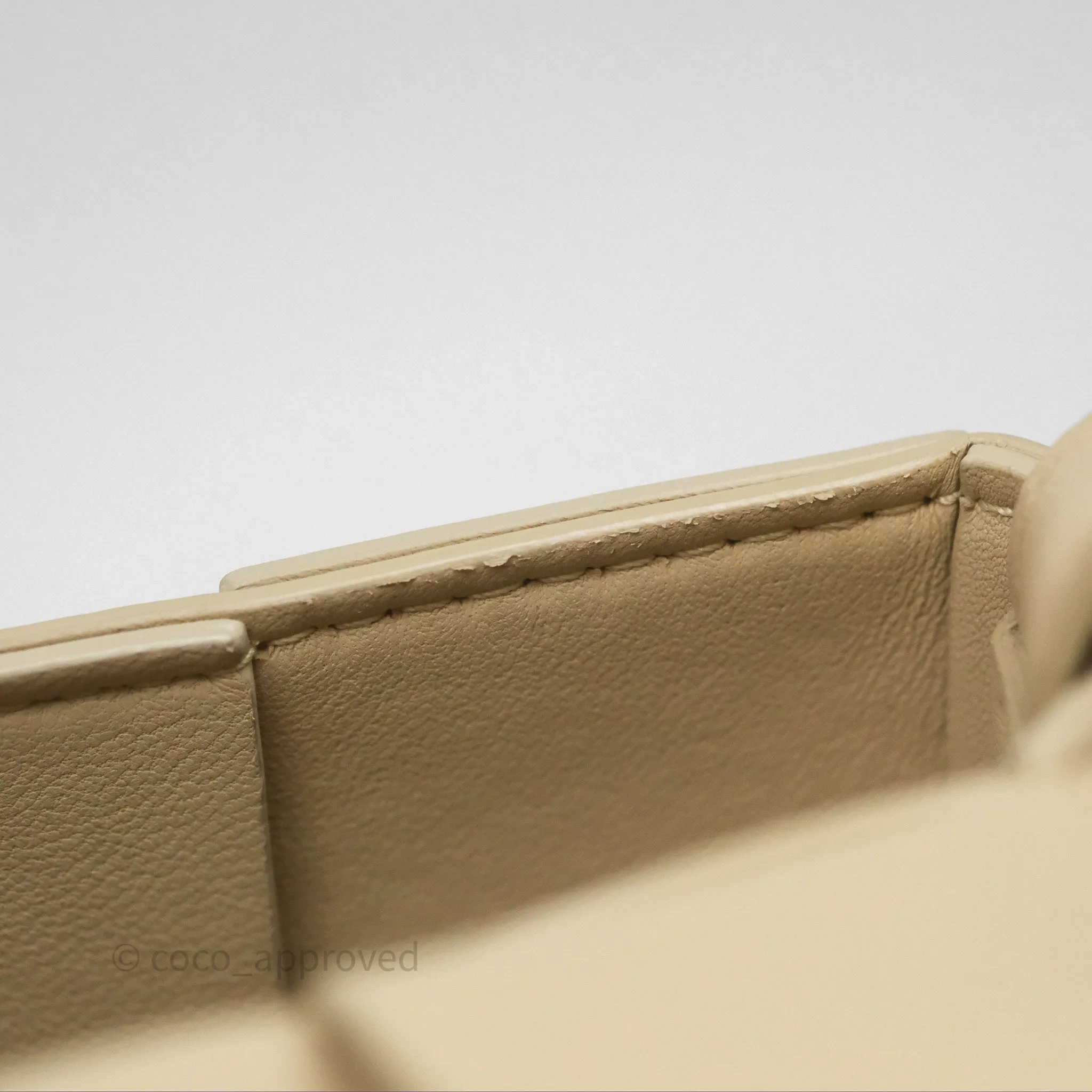 Bottega Veneta Cassette Shoulder Bag Intrecciato Beige Brushed Calfskin