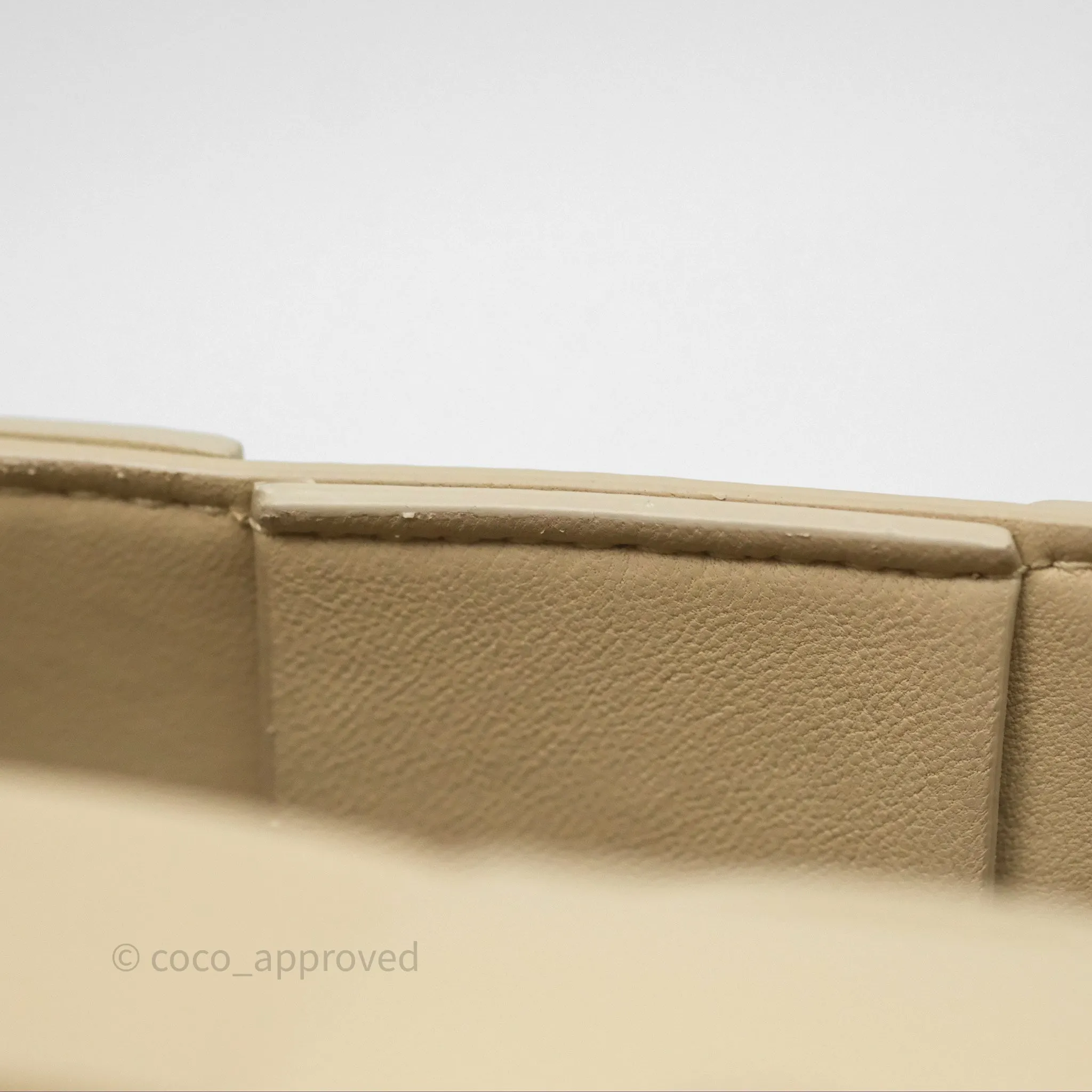 Bottega Veneta Cassette Shoulder Bag Intrecciato Beige Brushed Calfskin