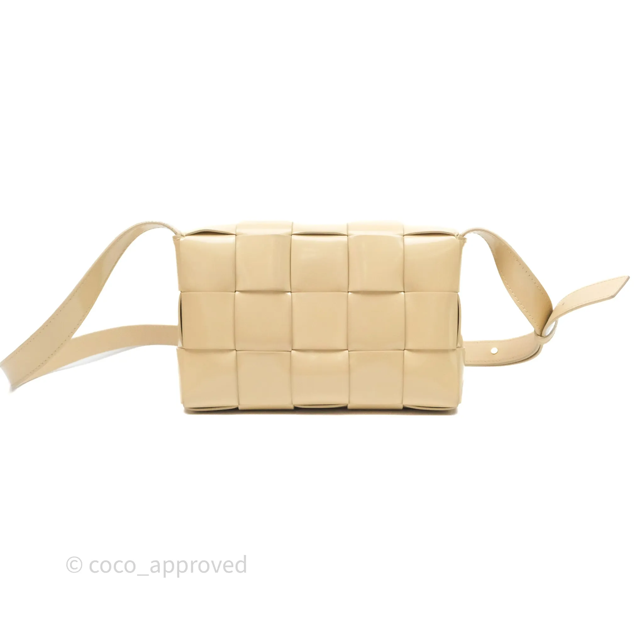 Bottega Veneta Cassette Shoulder Bag Intrecciato Beige Brushed Calfskin