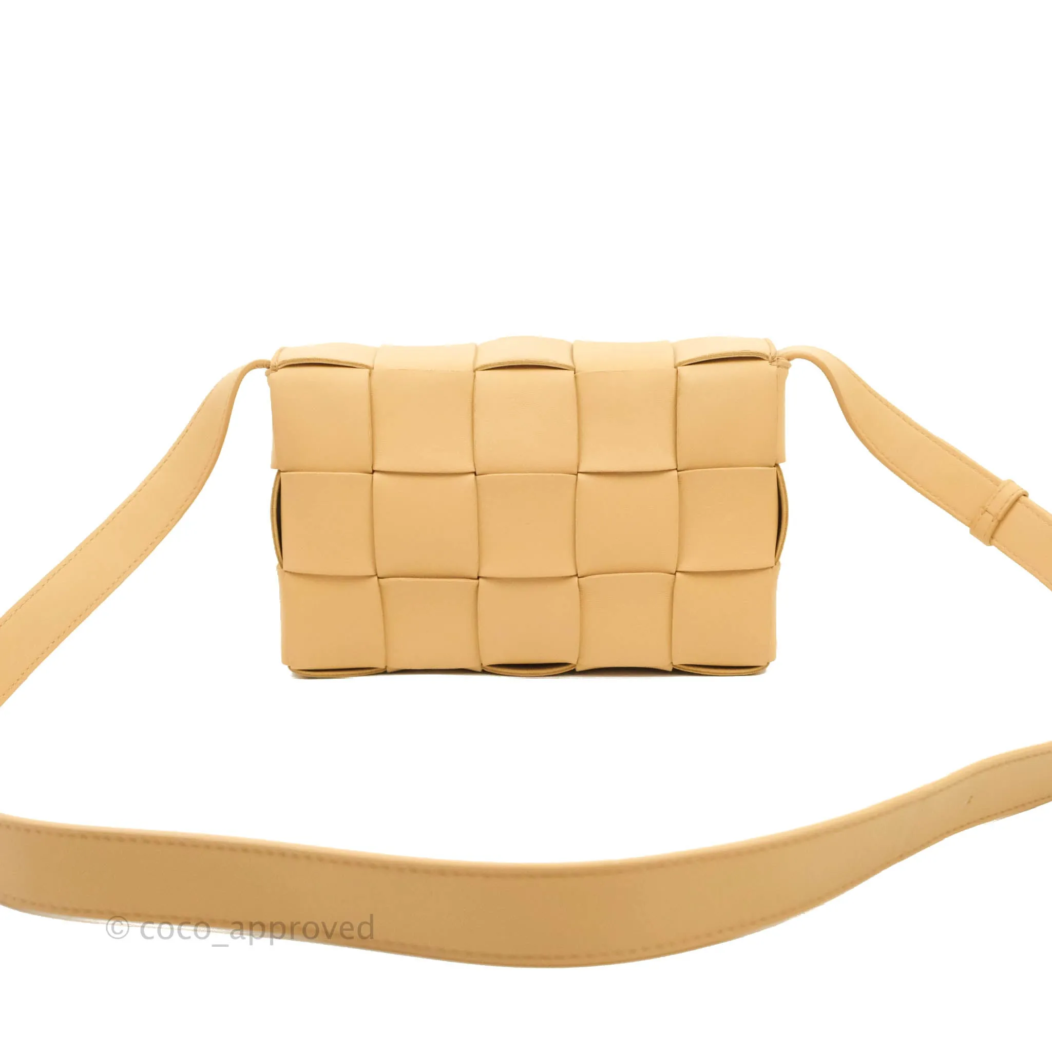 Bottega Veneta Cassette Shoulder Bag Intrecciato Beige Lambskin