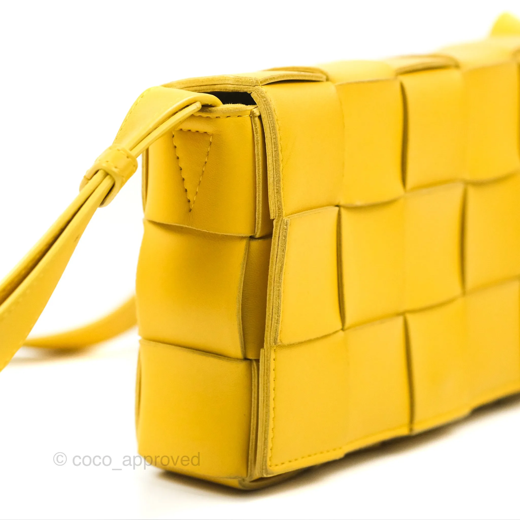 Bottega Veneta Cassette Shoulder Bag Intrecciato Yellow Lambskin