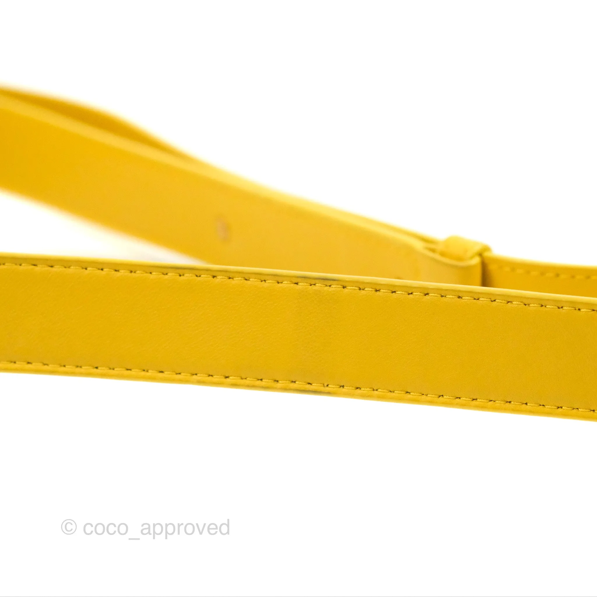 Bottega Veneta Cassette Shoulder Bag Intrecciato Yellow Lambskin