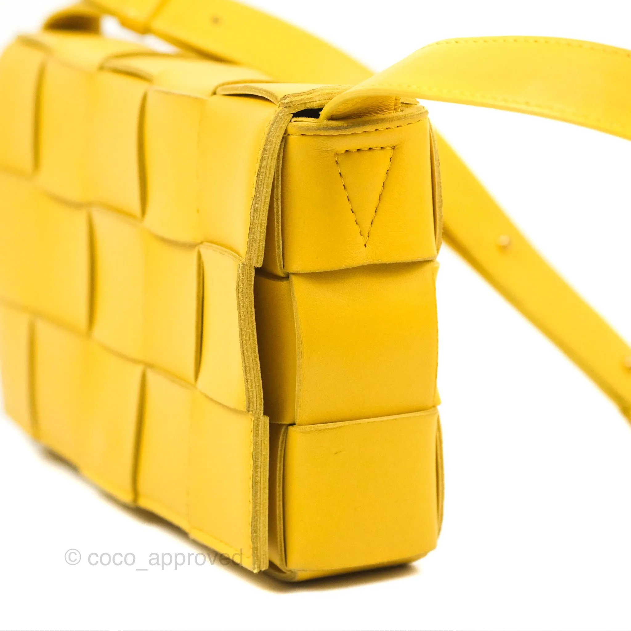 Bottega Veneta Cassette Shoulder Bag Intrecciato Yellow Lambskin