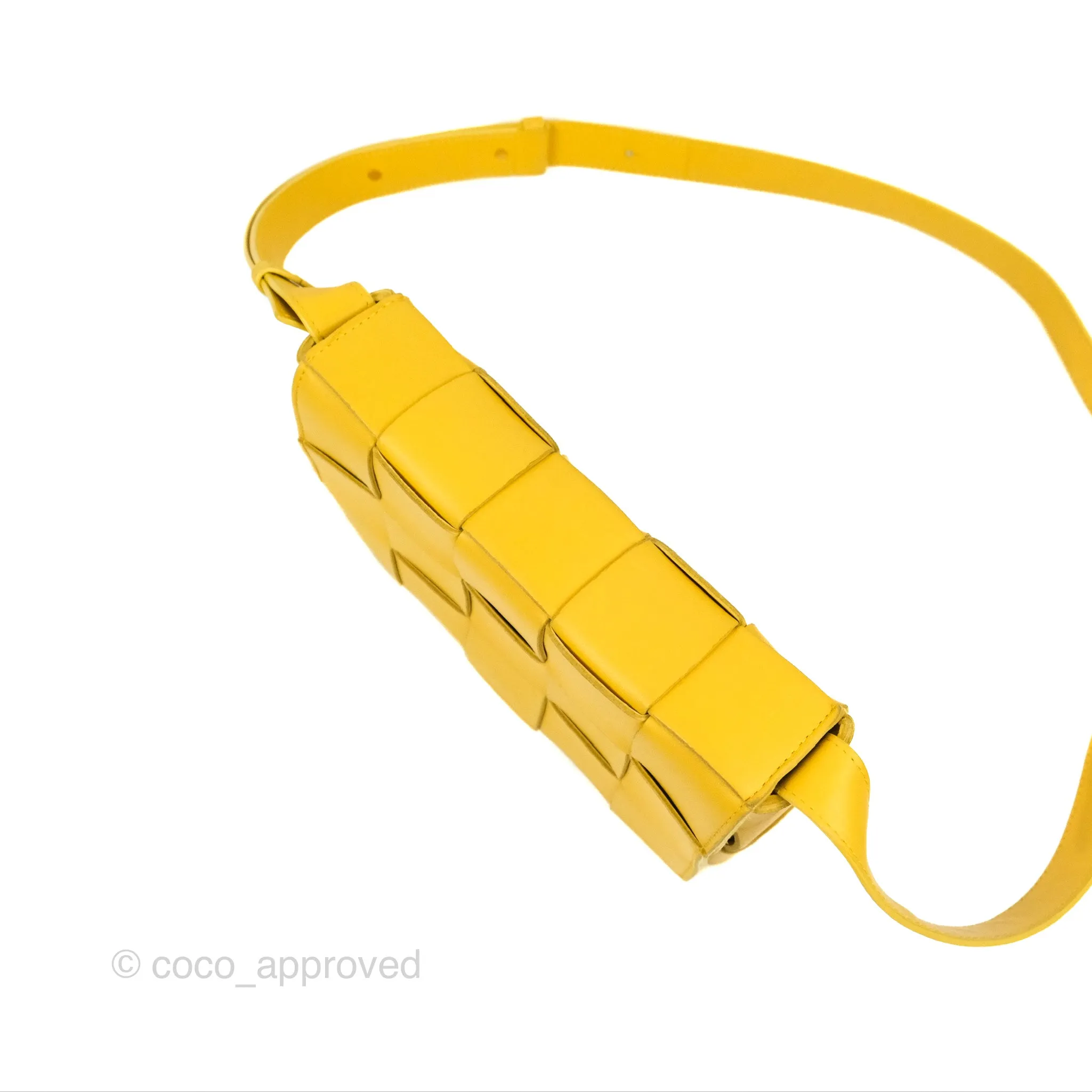 Bottega Veneta Cassette Shoulder Bag Intrecciato Yellow Lambskin