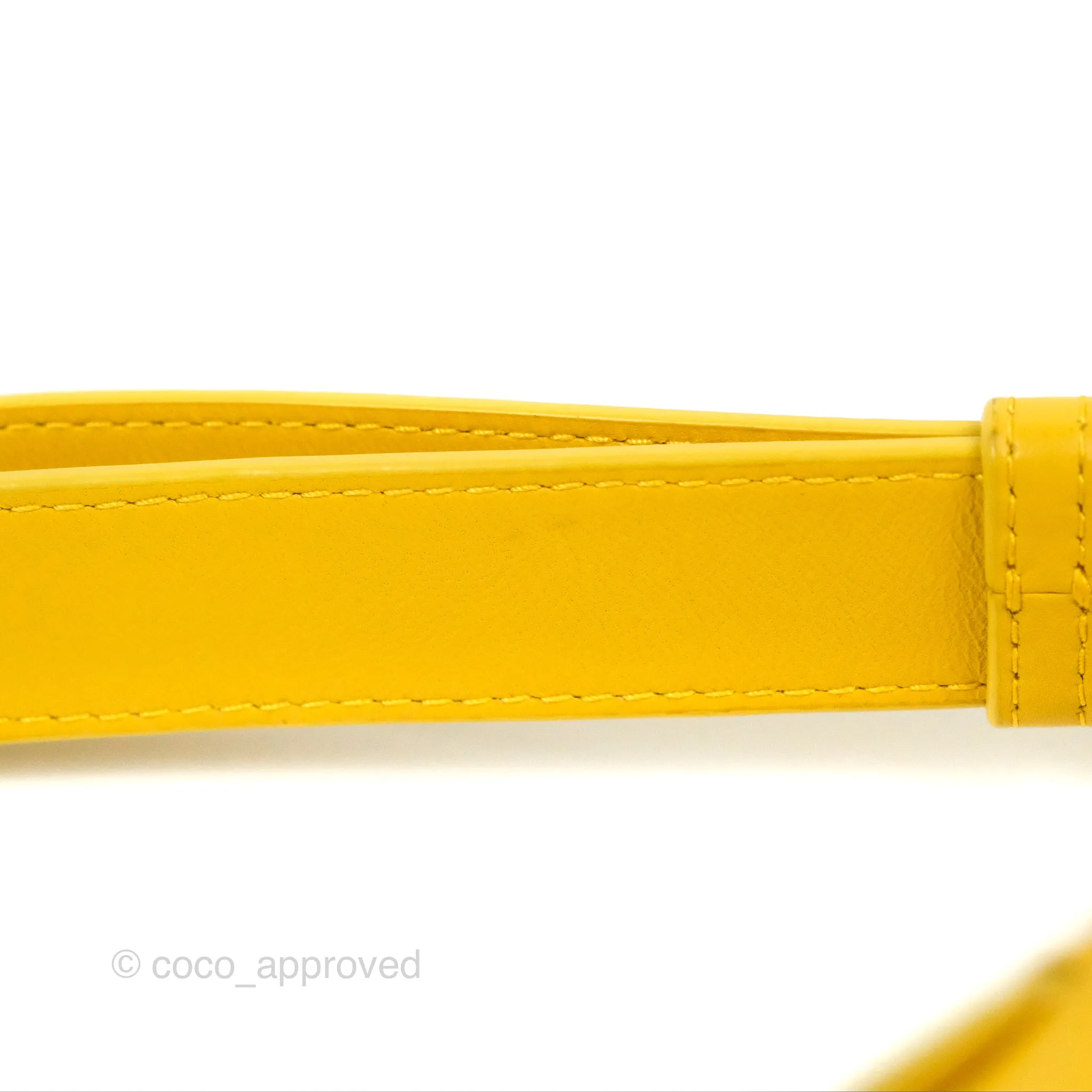 Bottega Veneta Cassette Shoulder Bag Intrecciato Yellow Lambskin