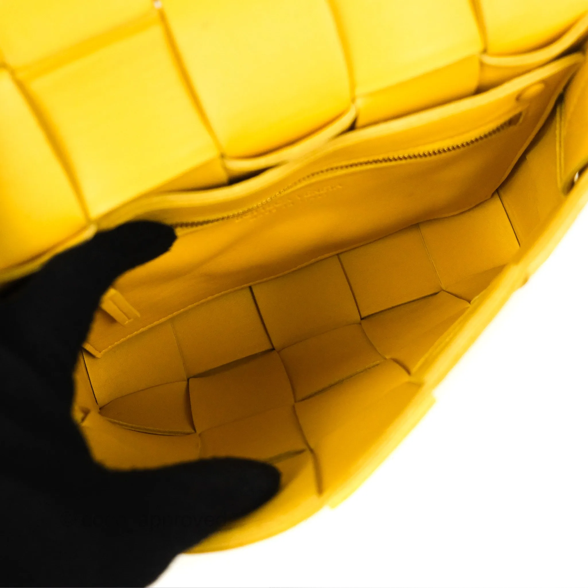 Bottega Veneta Cassette Shoulder Bag Intrecciato Yellow Lambskin