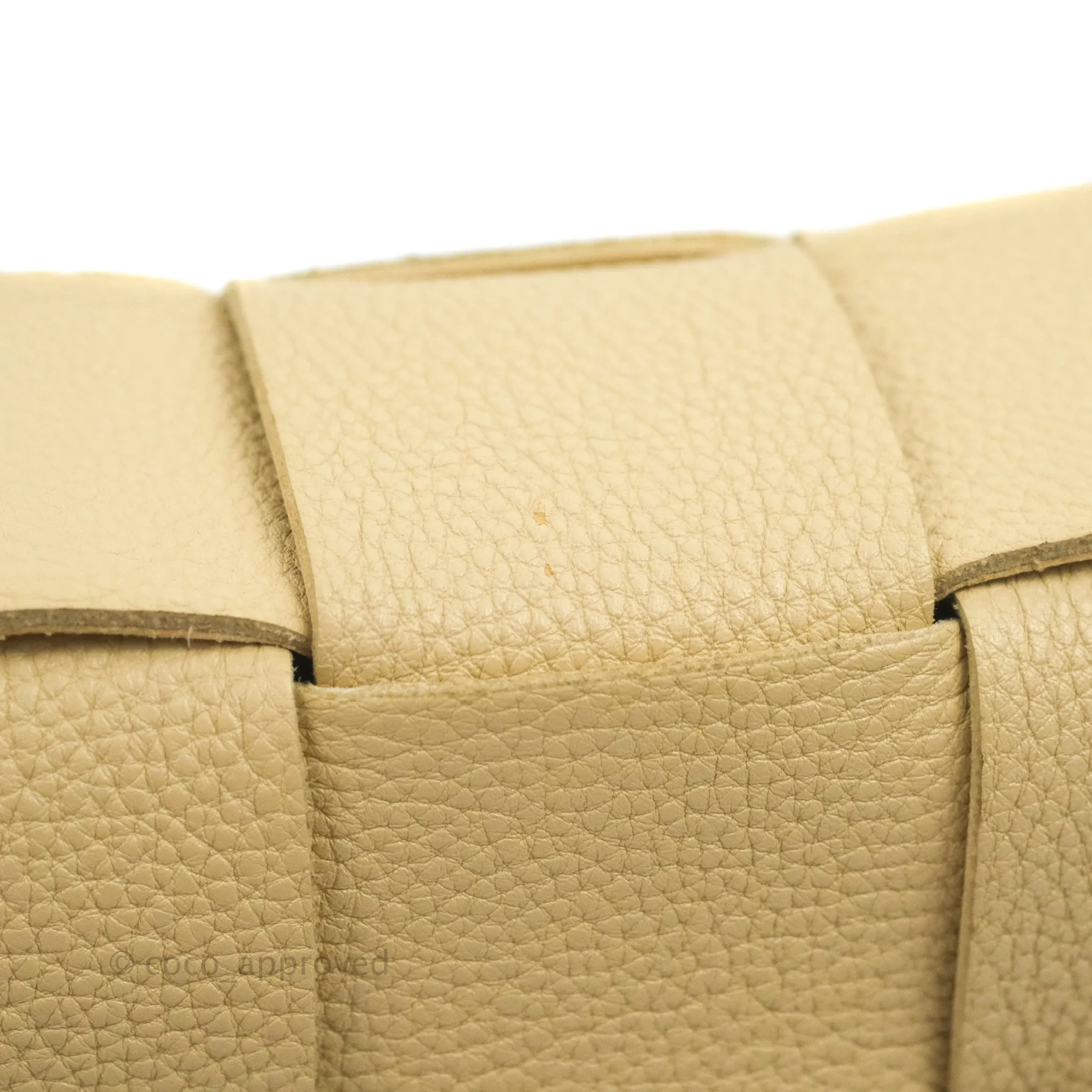 Bottega Veneta Cassette Shoulder Bag Intreccio Porridge Grained Calfskin Gold Hardware