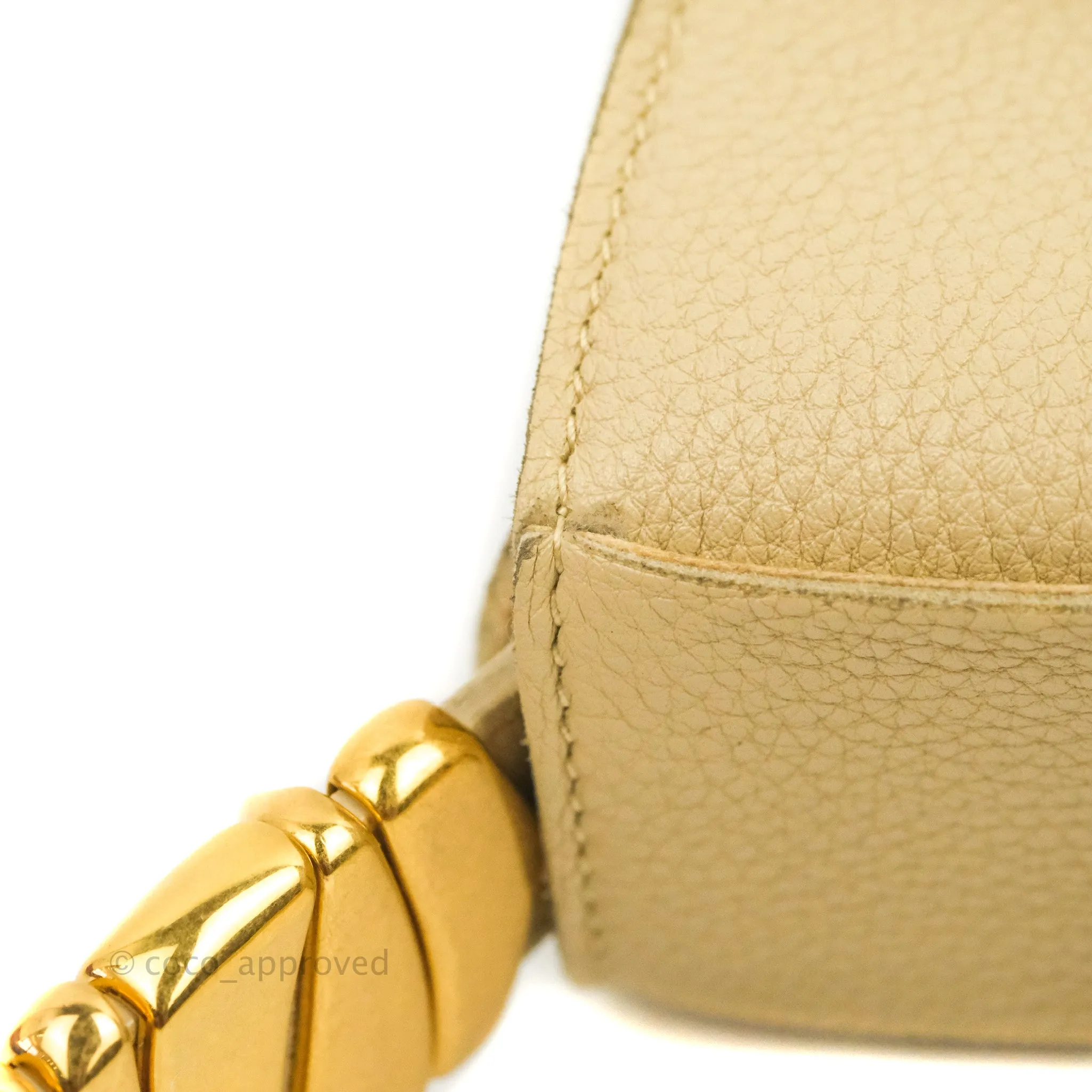Bottega Veneta Cassette Shoulder Bag Intreccio Porridge Grained Calfskin Gold Hardware