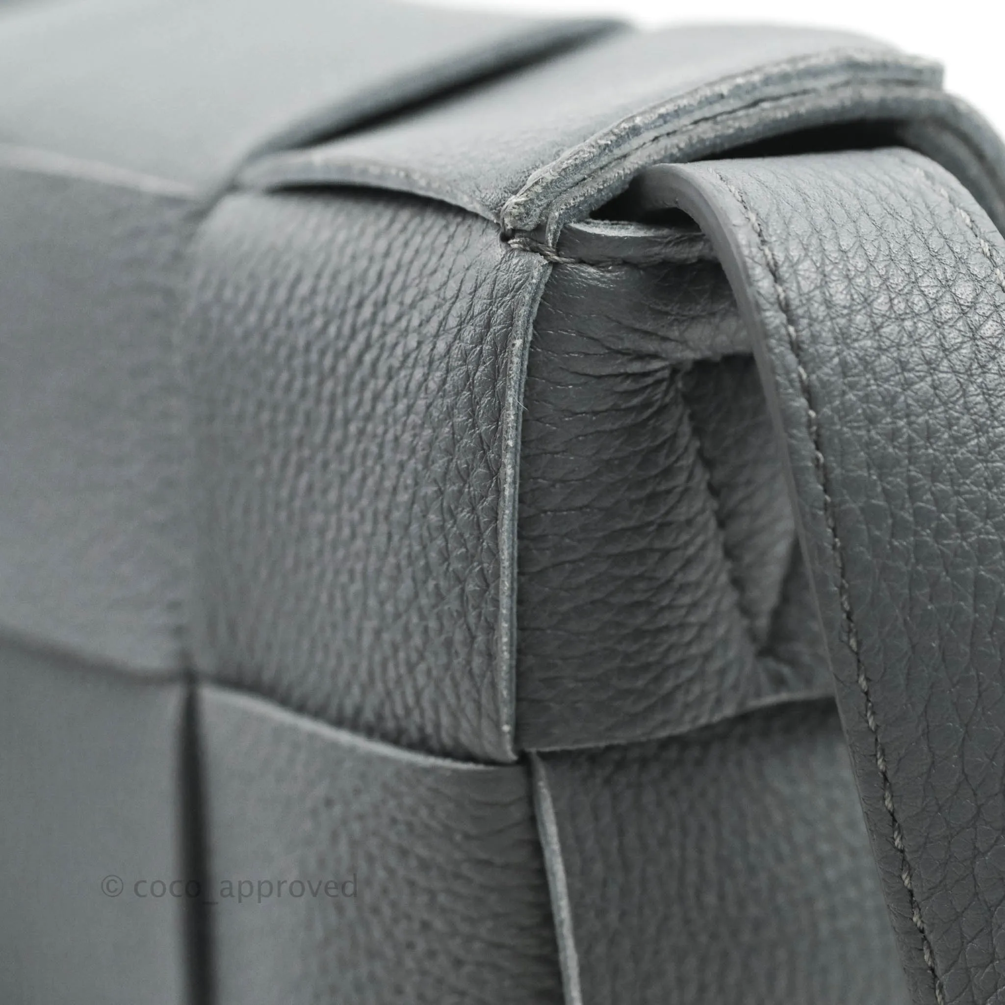 Bottega Veneta Cassette Shoulder Bag Intreccio Thunder Grey Grained Calfskin Gold Hardware