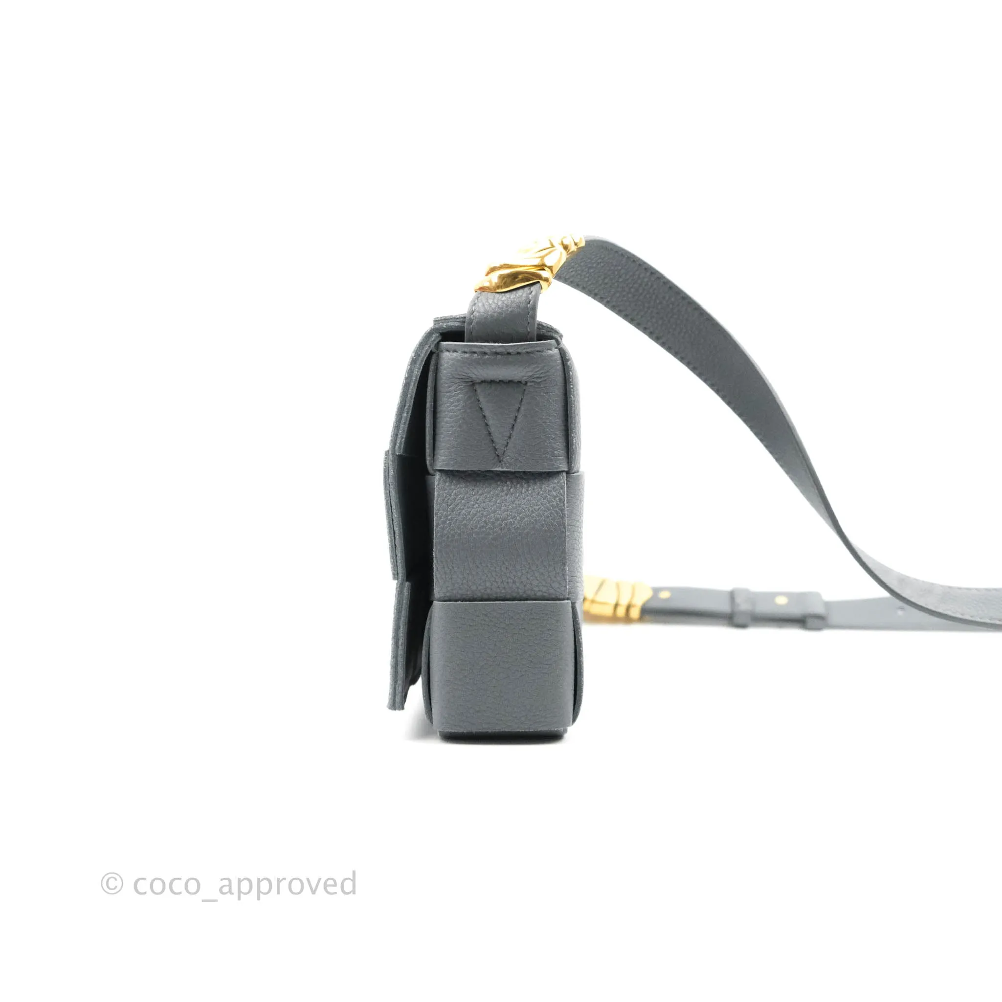 Bottega Veneta Cassette Shoulder Bag Intreccio Thunder Grey Grained Calfskin Gold Hardware