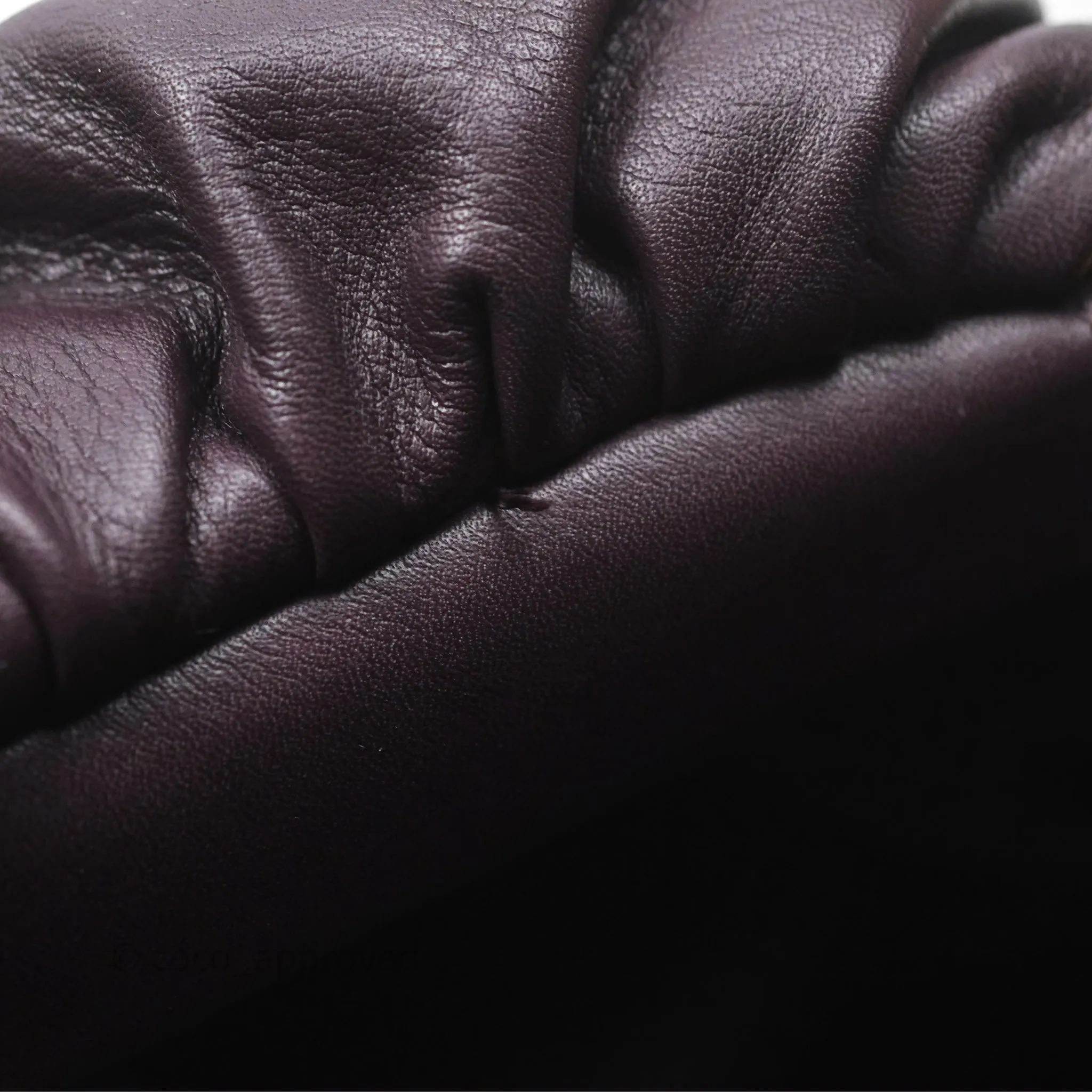 Bottega Veneta Chain Pouch Brown Calfskin Gold Hardware