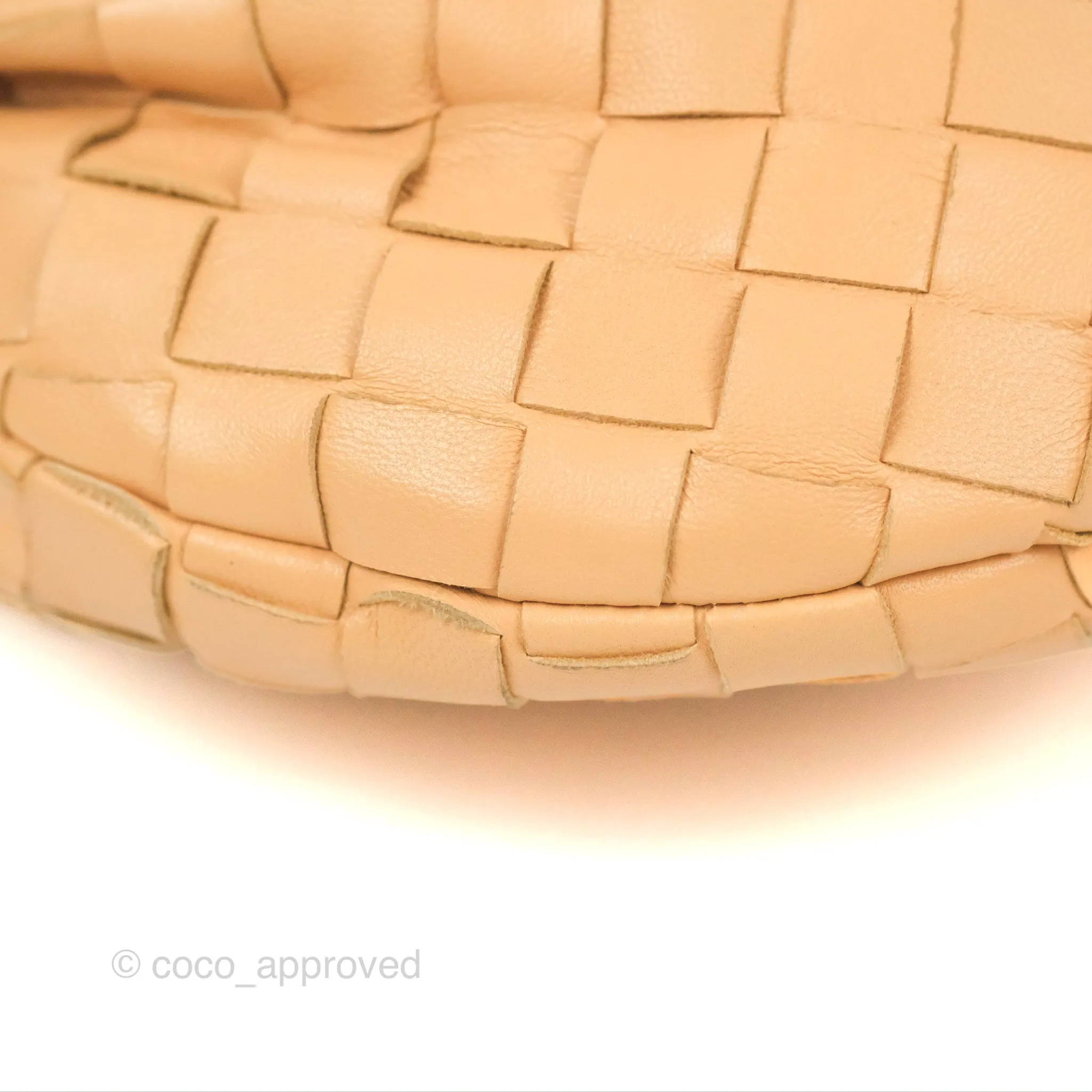 Bottega Veneta Intrecciato Mini Jodie Clutch Bag Beige Lambskin Gold Hardware
