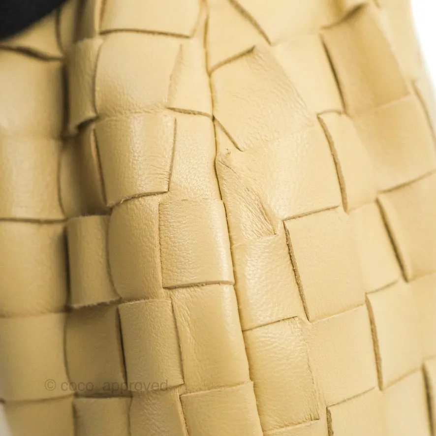 Bottega Veneta Intrecciato Mini Jodie Clutch Bag Porridge Lambskin Gold Hardware