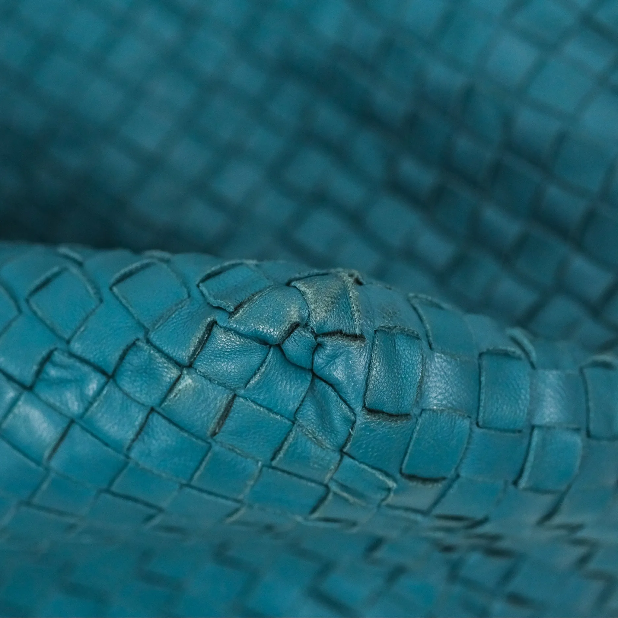 Bottega Veneta Large Cesta Tote Intrecciato Teal