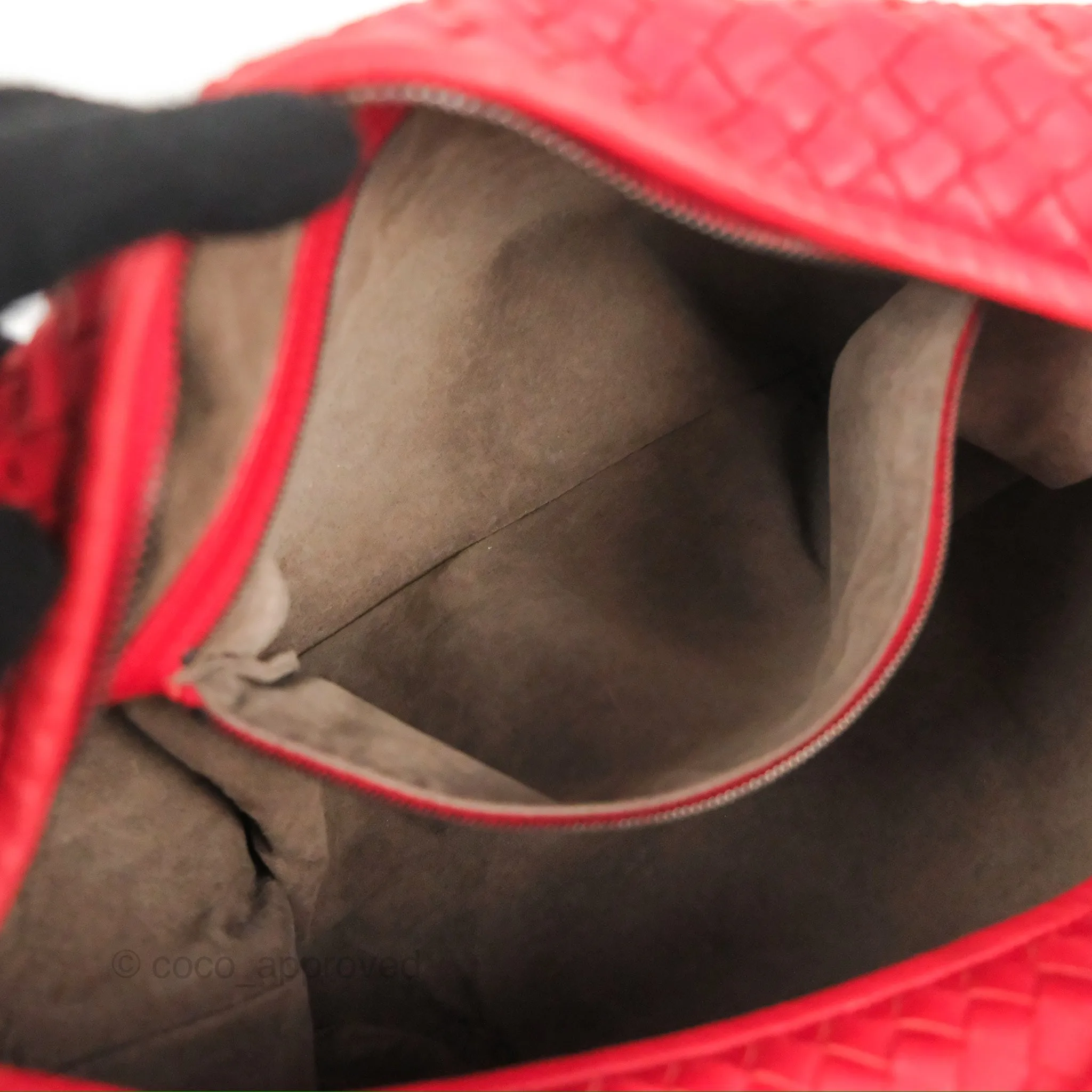 Bottega Veneta Large Hobo Intrecciato Nappa Red