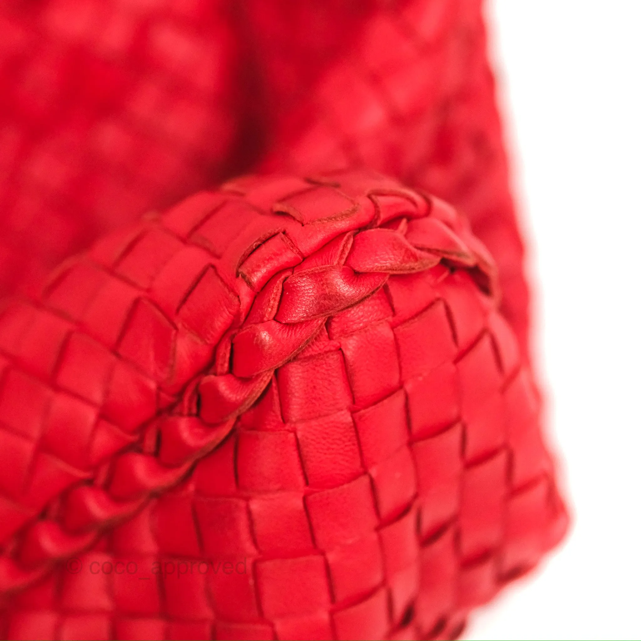 Bottega Veneta Large Hobo Intrecciato Nappa Red