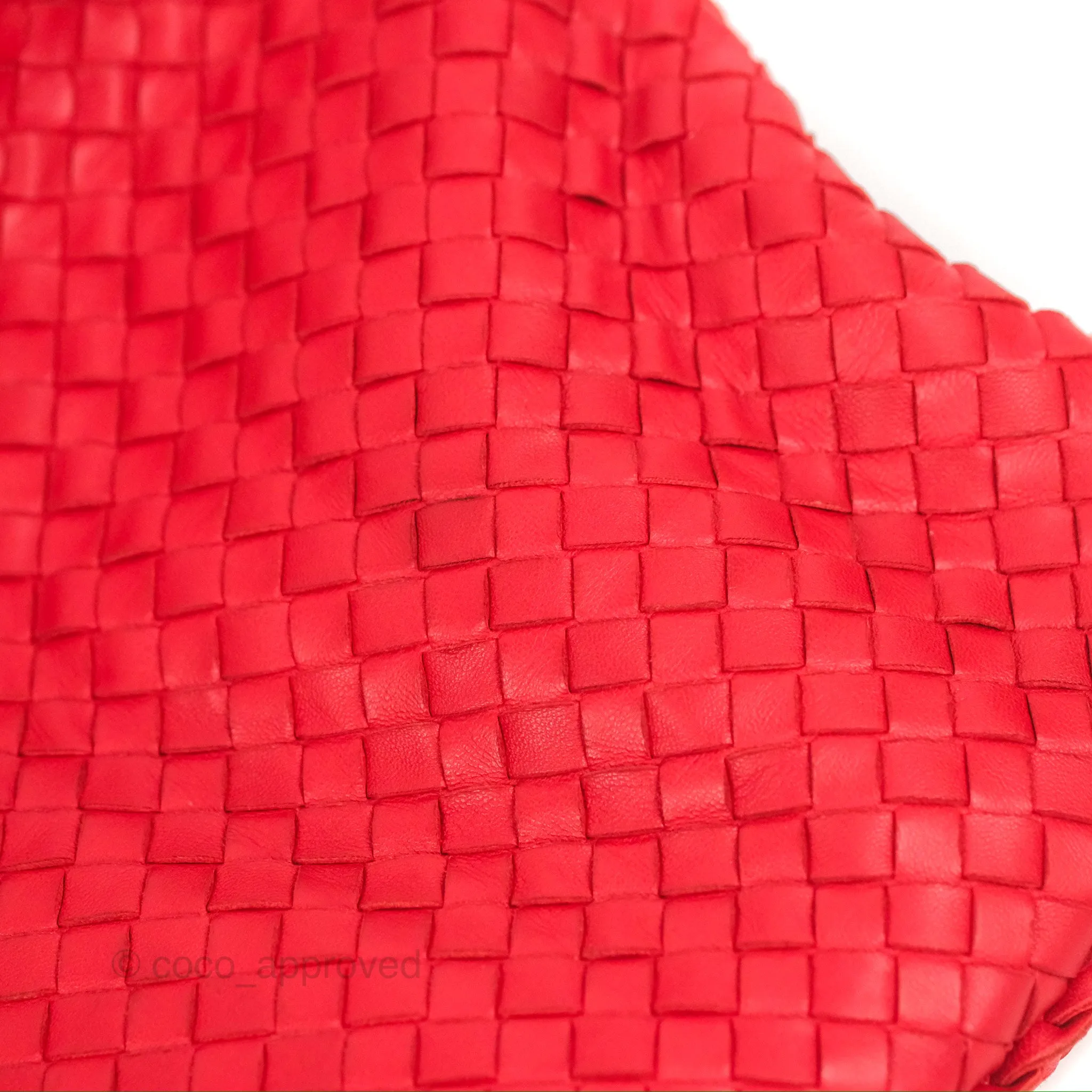 Bottega Veneta Large Hobo Intrecciato Nappa Red