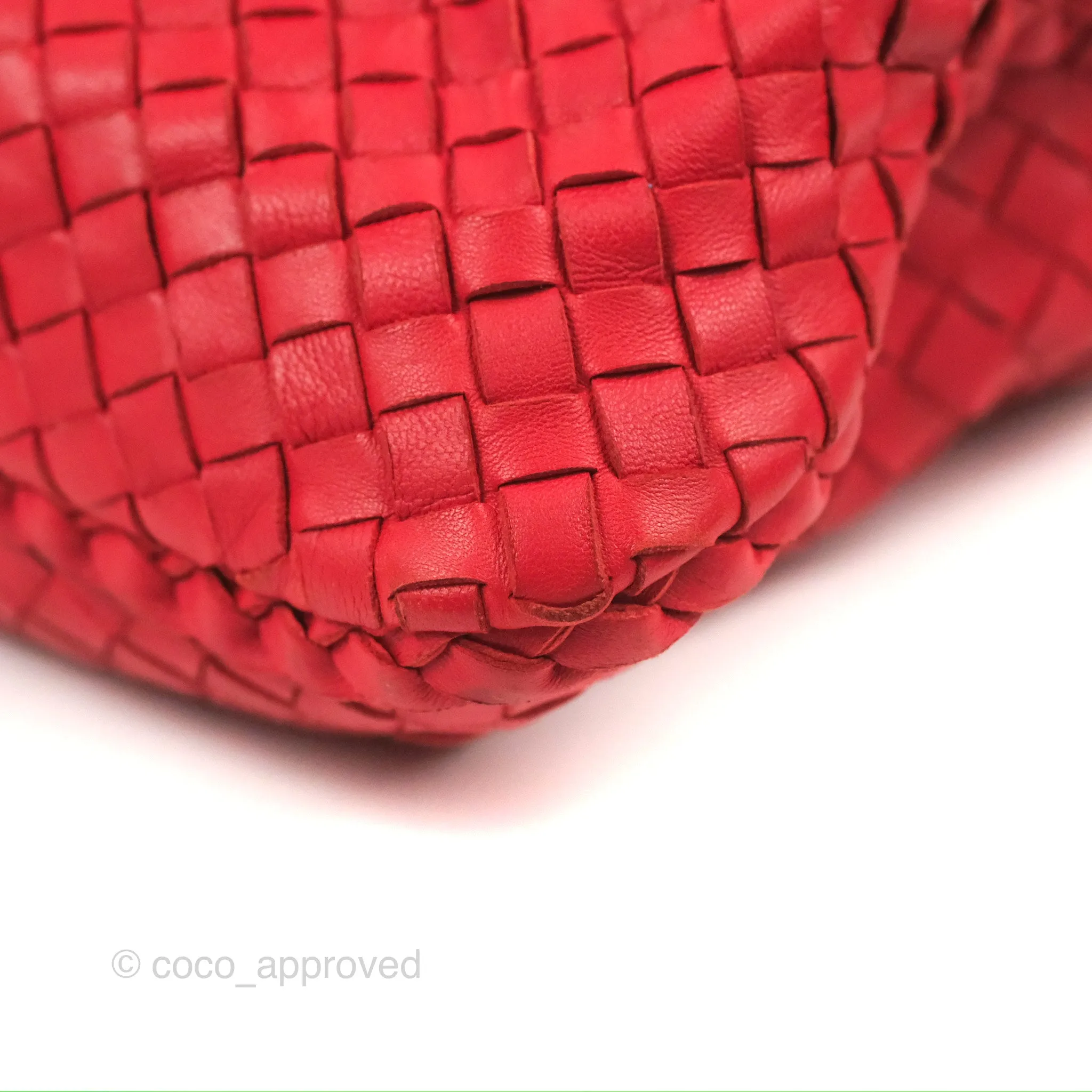 Bottega Veneta Large Hobo Intrecciato Nappa Red