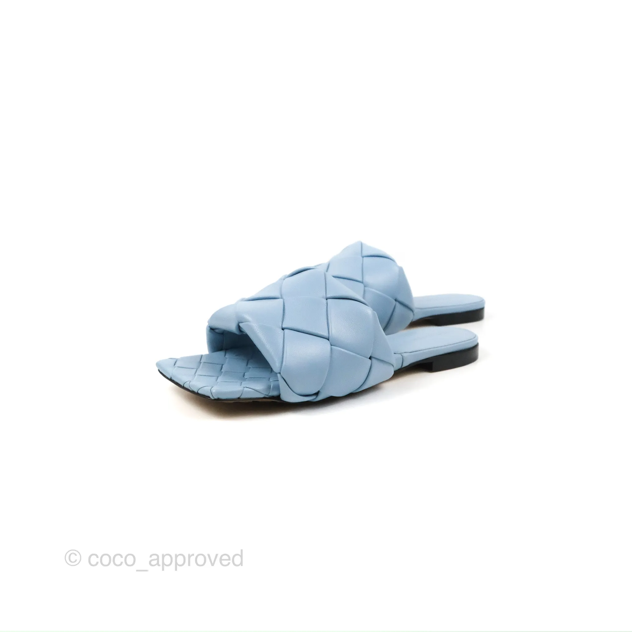 Bottega Veneta Lido Flat Sandals Intrecciato Pale Blue Lambskin Size 36.5