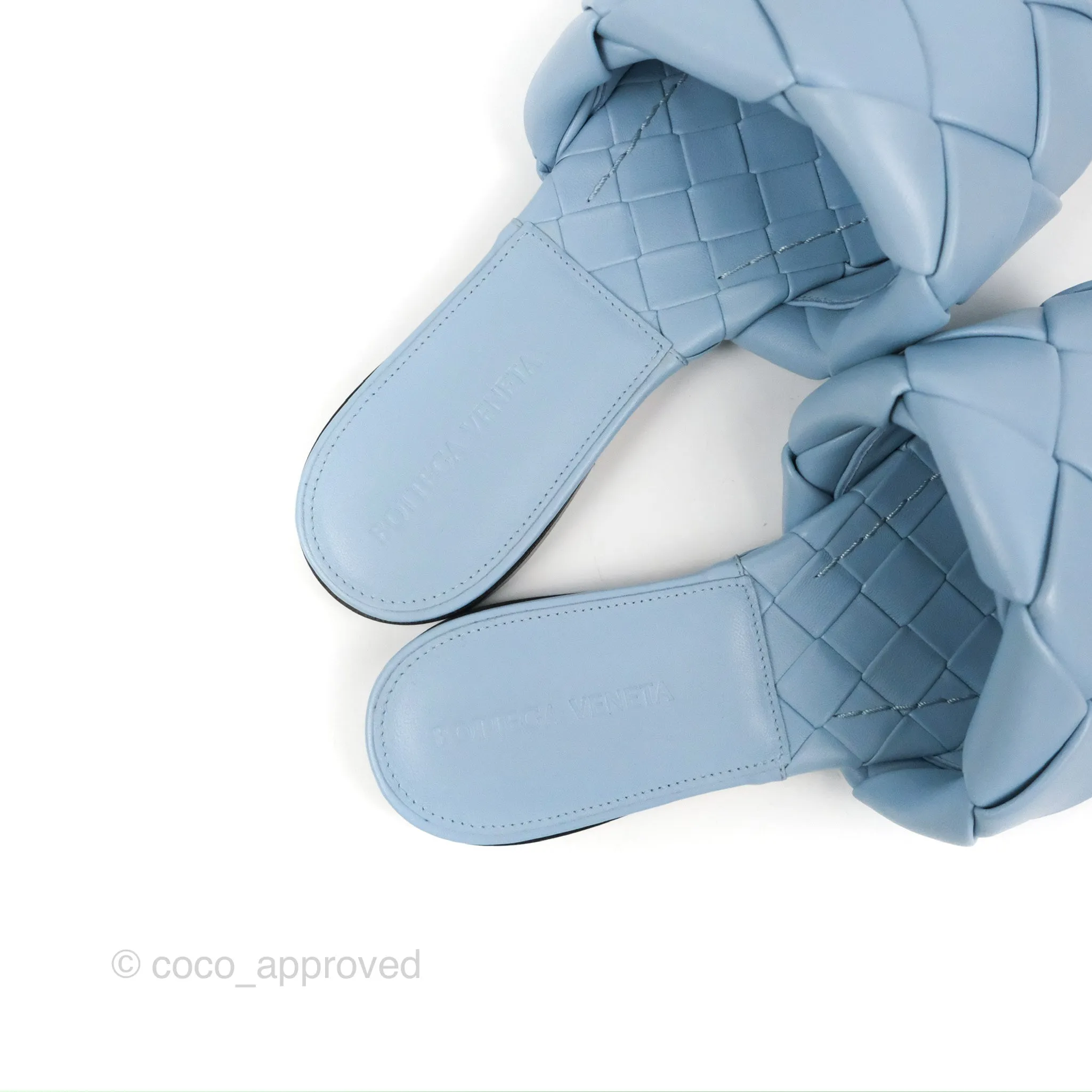 Bottega Veneta Lido Flat Sandals Intrecciato Pale Blue Lambskin Size 36.5