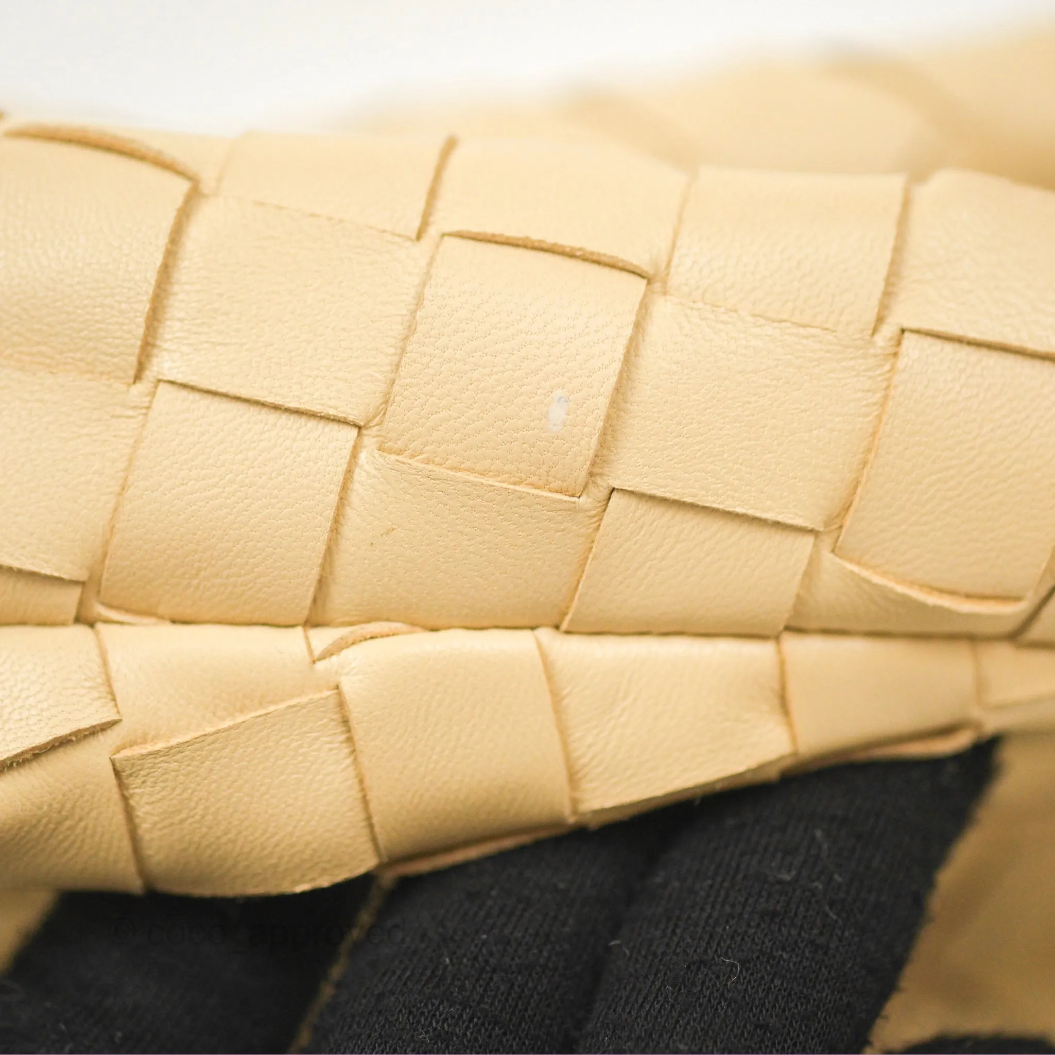 Bottega Veneta Mini Jodie Clutch Bag Intrecciato Porridge Lambskin Gold Hardware