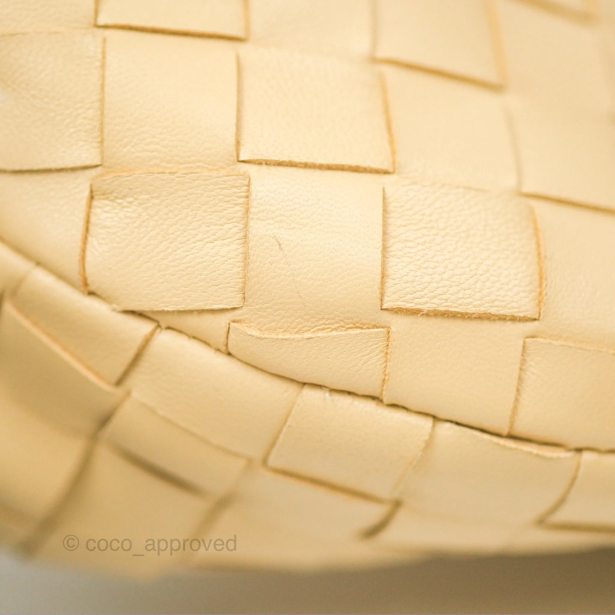 Bottega Veneta Mini Jodie Clutch Bag Intrecciato Porridge Lambskin Gold Hardware