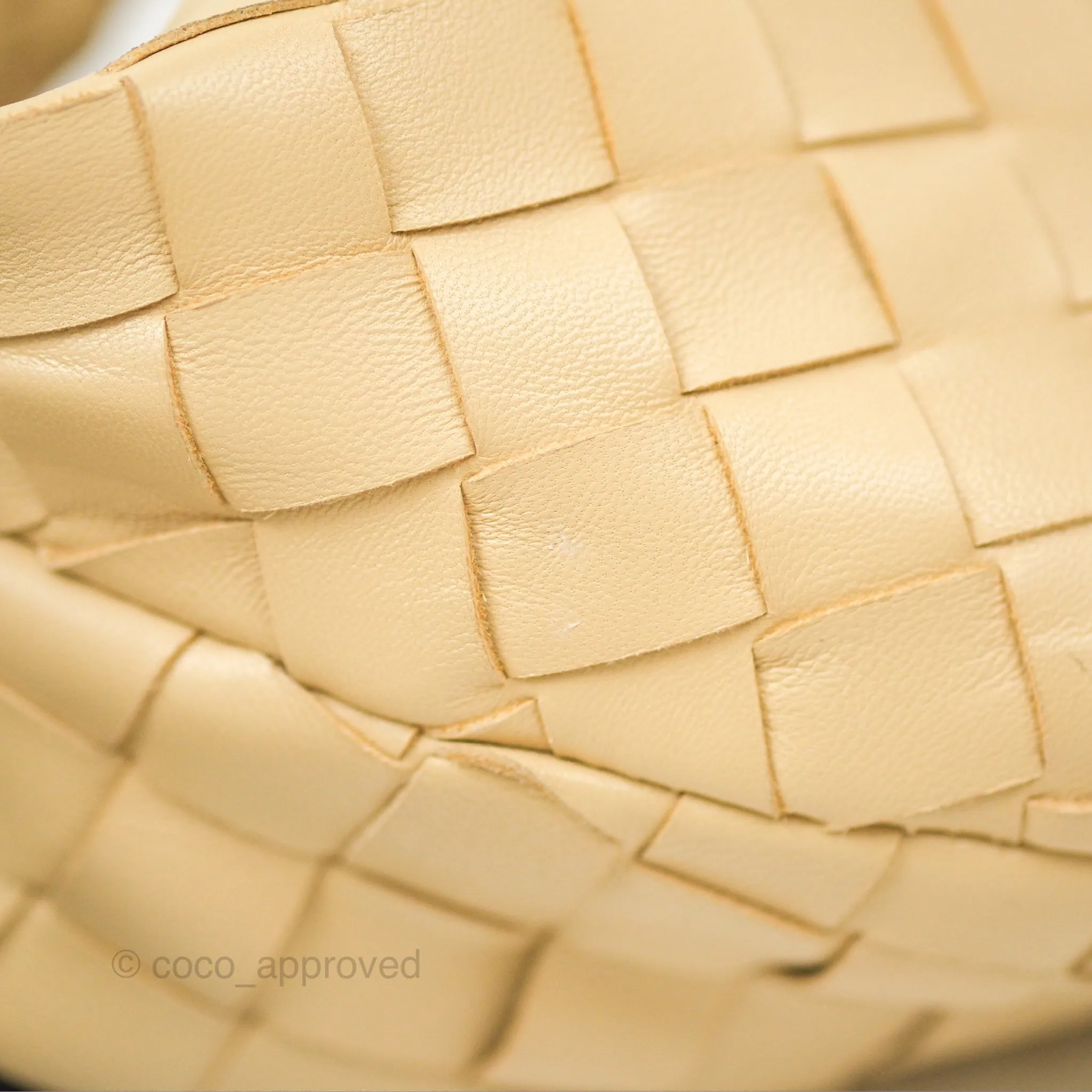 Bottega Veneta Mini Jodie Clutch Bag Intrecciato Porridge Lambskin Gold Hardware