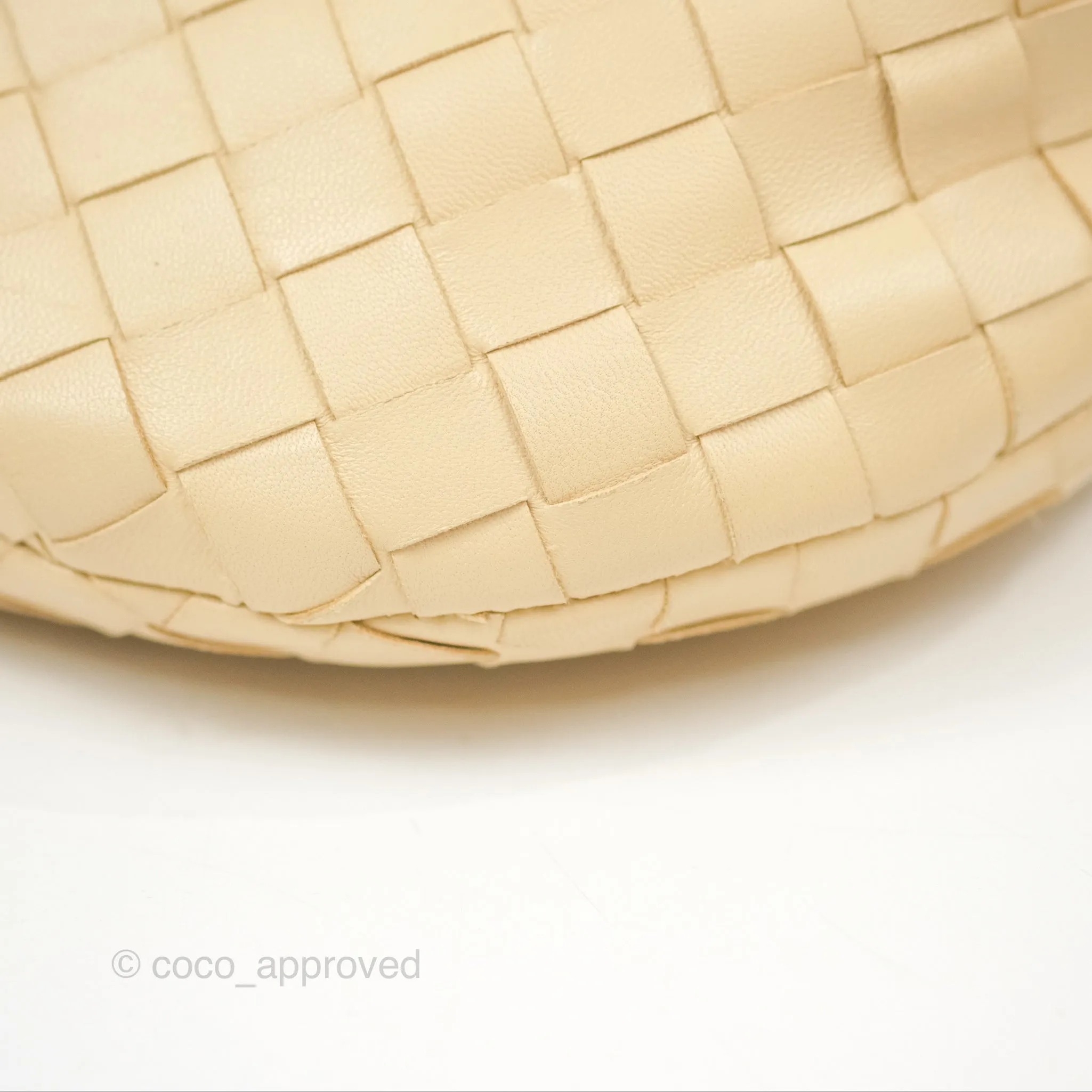 Bottega Veneta Mini Jodie Clutch Bag Intrecciato Porridge Lambskin Gold Hardware