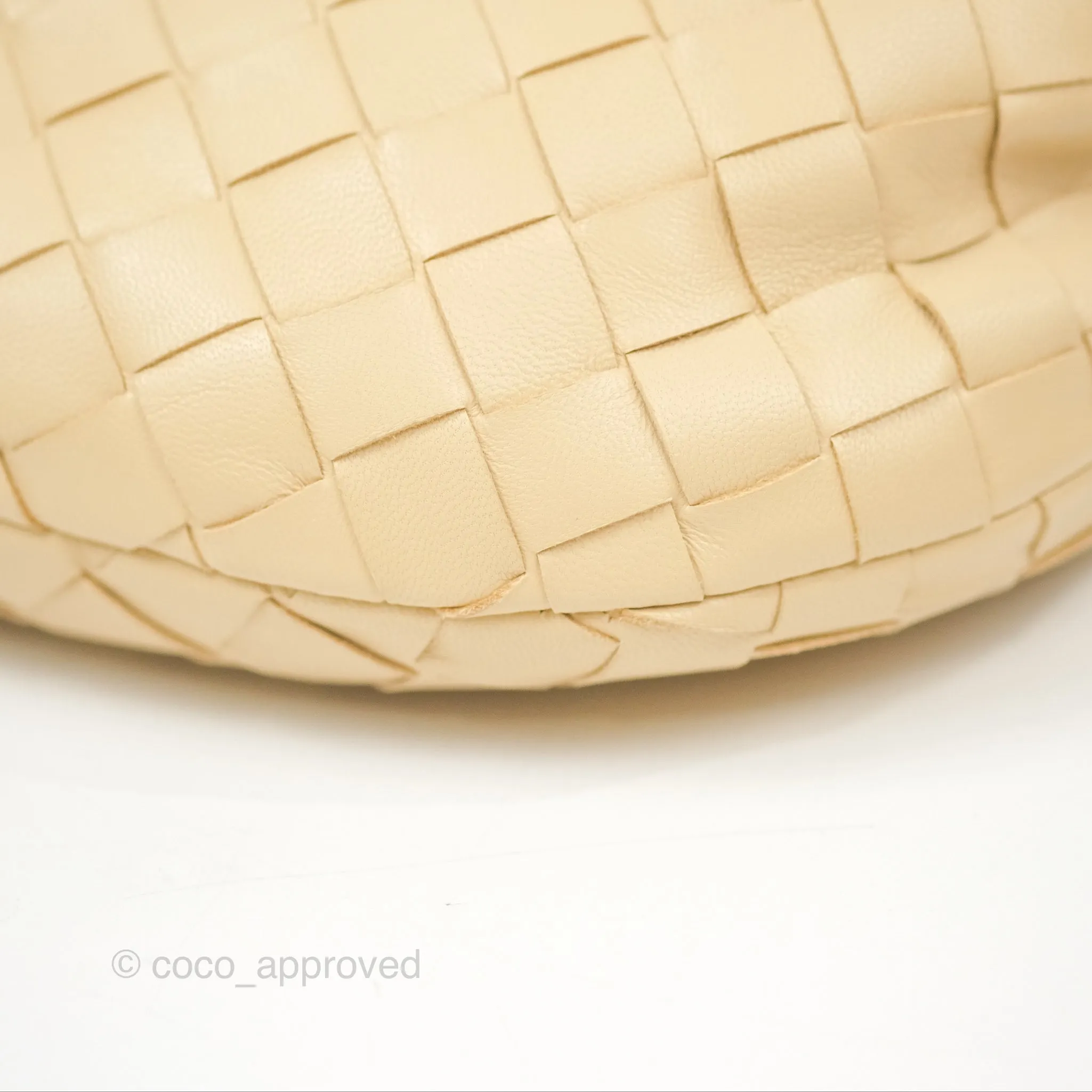 Bottega Veneta Mini Jodie Clutch Bag Intrecciato Porridge Lambskin Gold Hardware