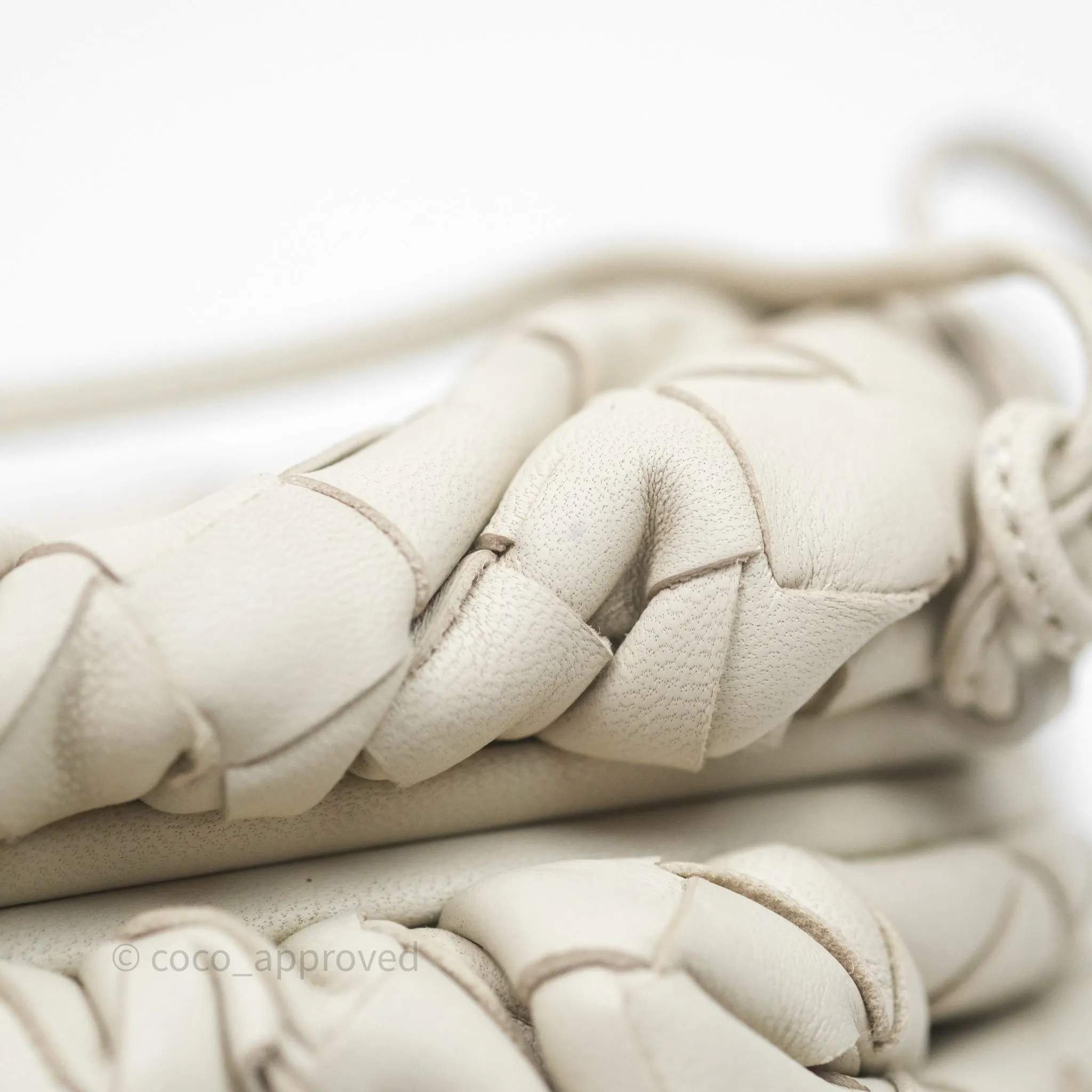 Bottega Veneta Mini Pouch Chalk Intrecciato Calfskin