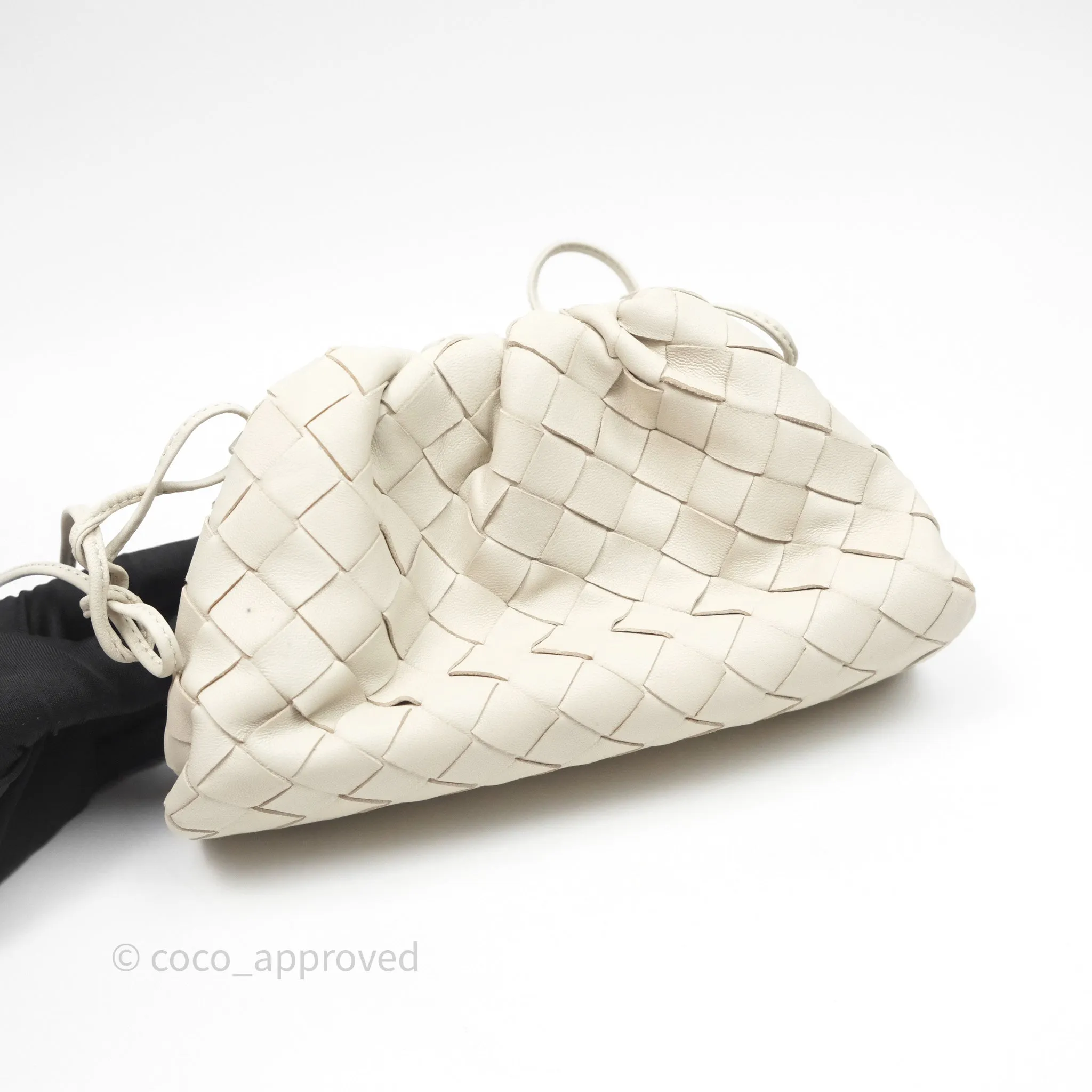Bottega Veneta Mini Pouch Chalk Intrecciato Calfskin