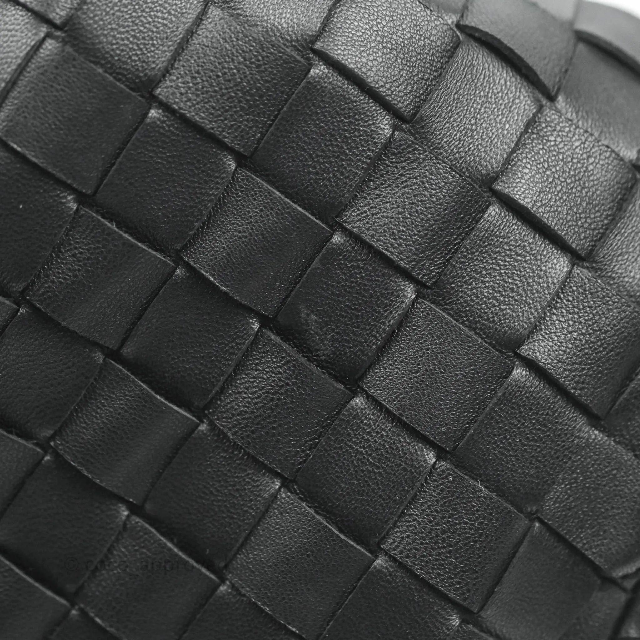 Bottega Veneta Nappa Intrecciato Medium BV Jodie Black