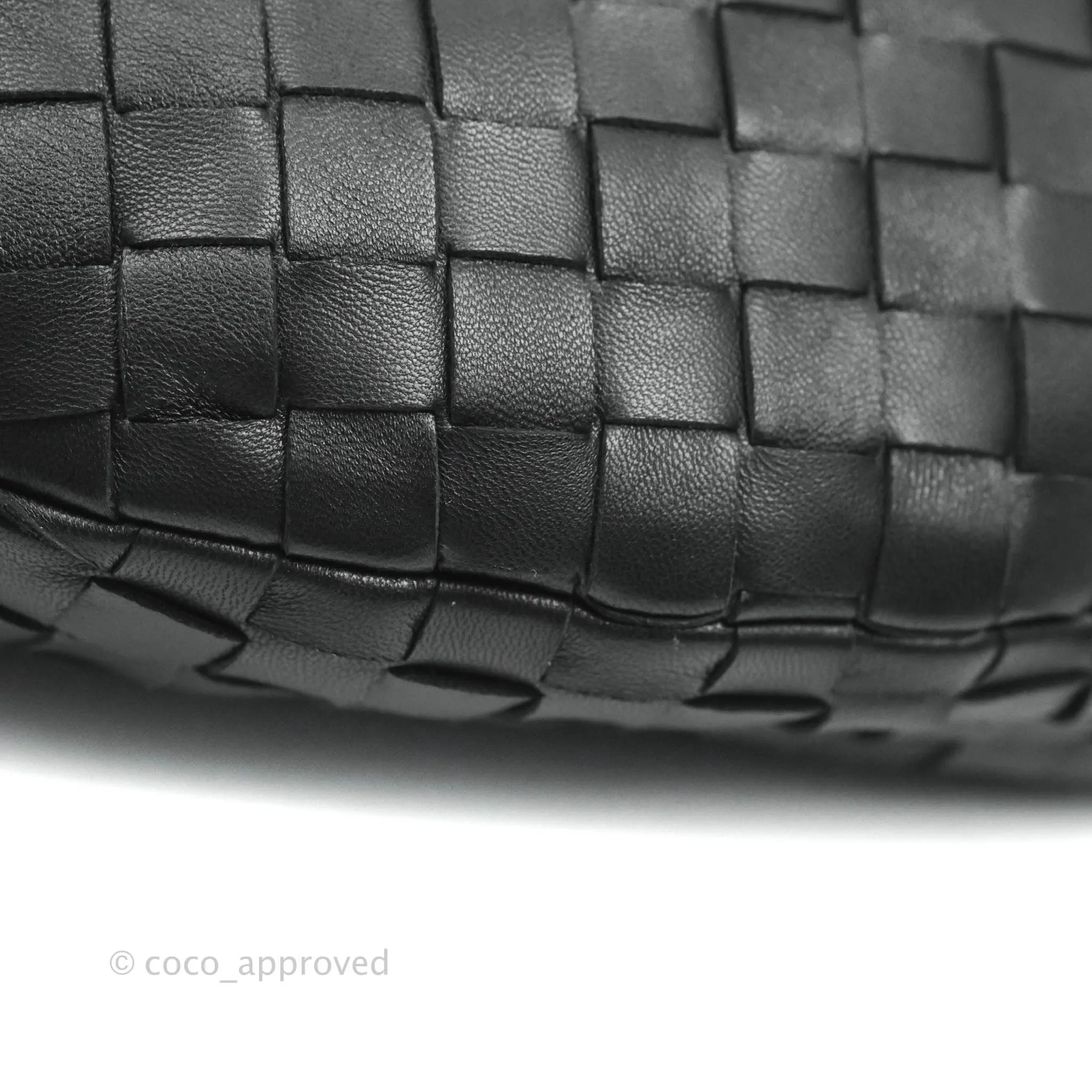 Bottega Veneta Nappa Intrecciato Medium BV Jodie Black