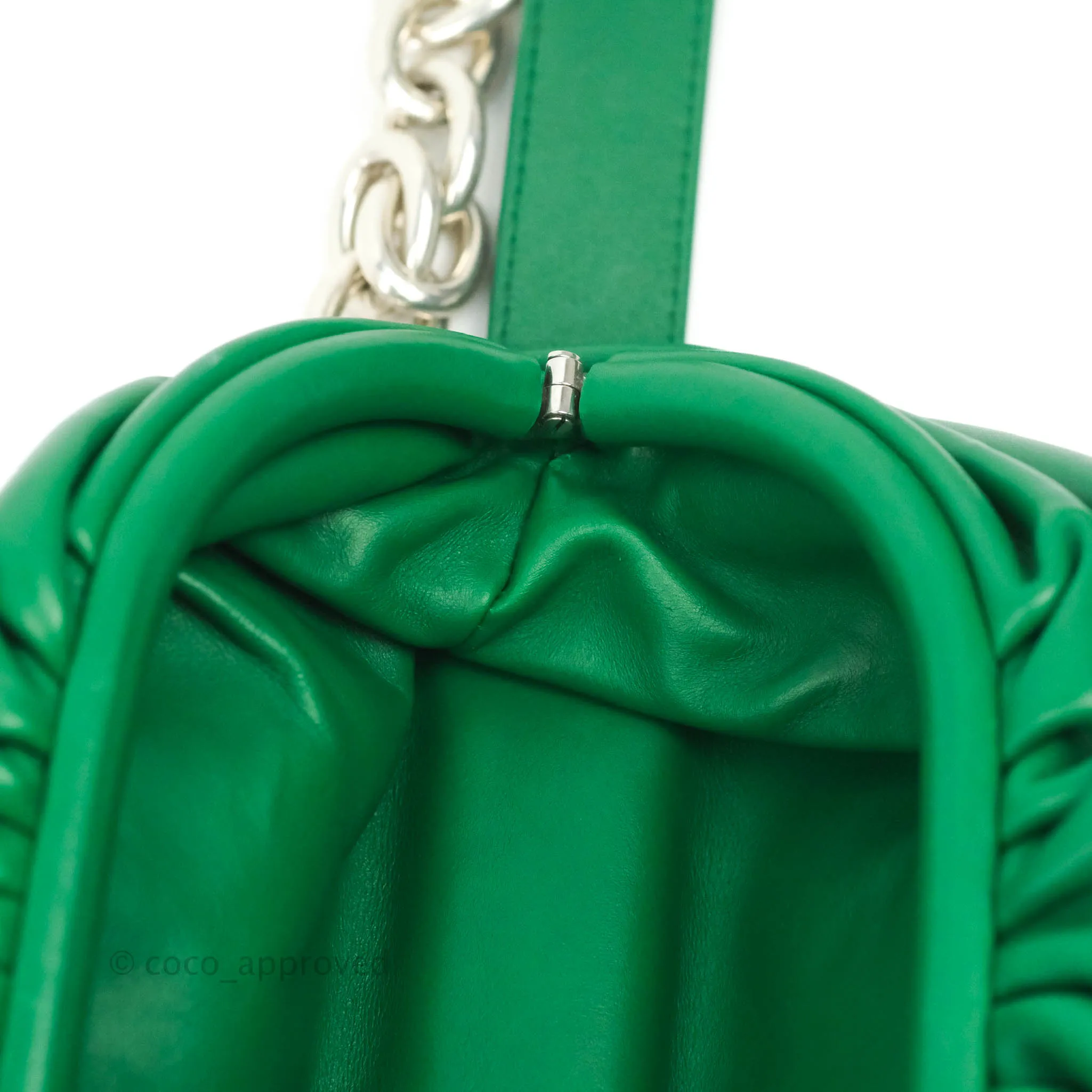 Bottega Veneta Nappa The Belt Chain Pouch Green