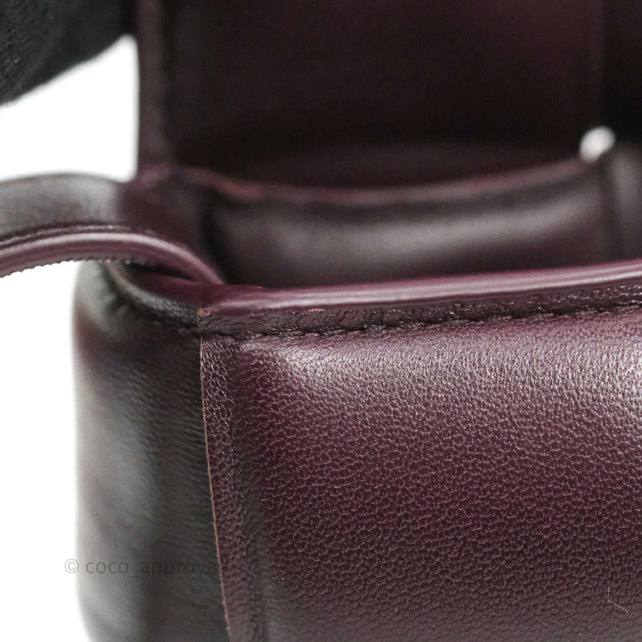 Bottega Veneta Padded Cassette Shoulder Bag Grape Lambskin Gold Hardware