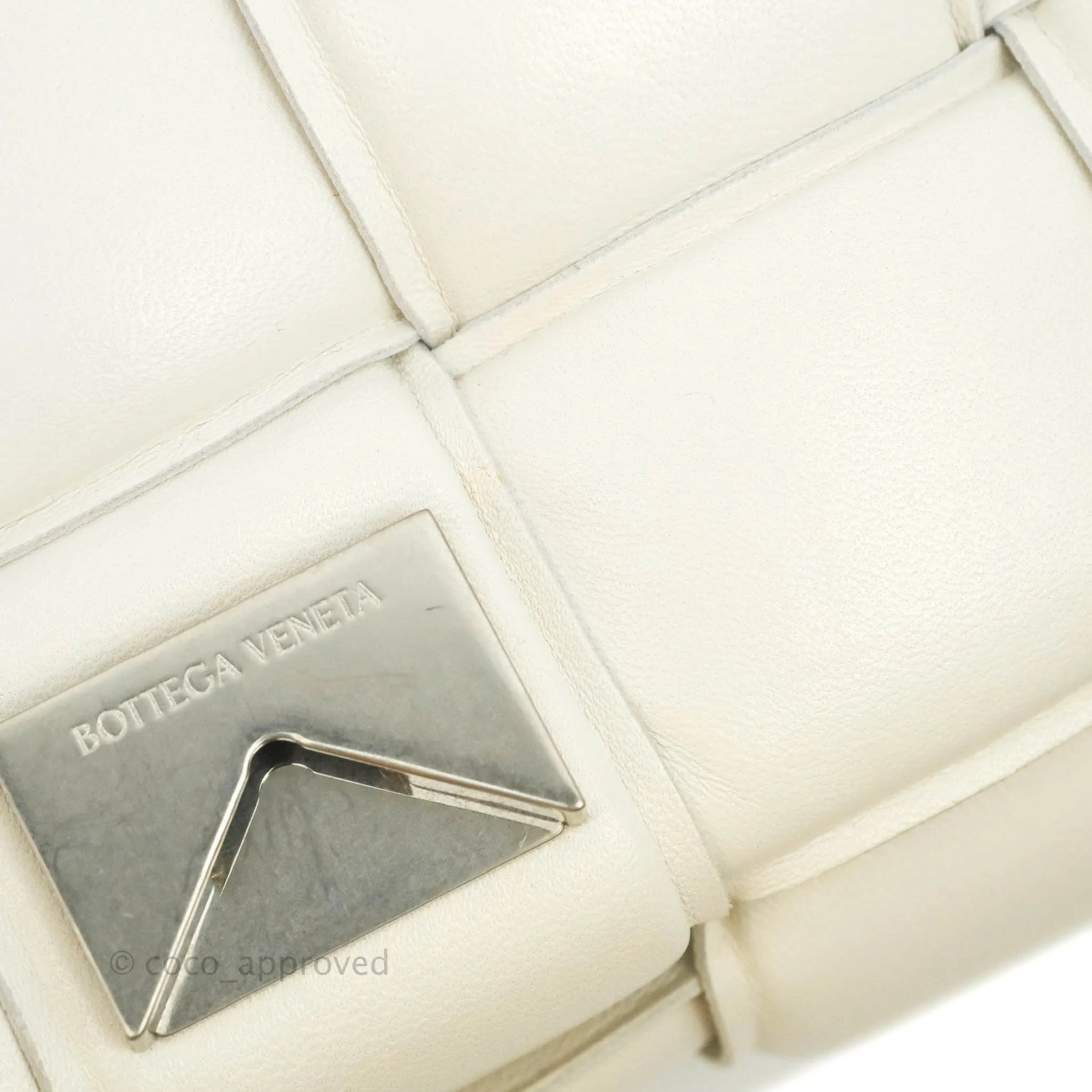 Bottega Veneta Padded Cassette Shoulder Bag Intrecciato White Lambskin Silver Hardware