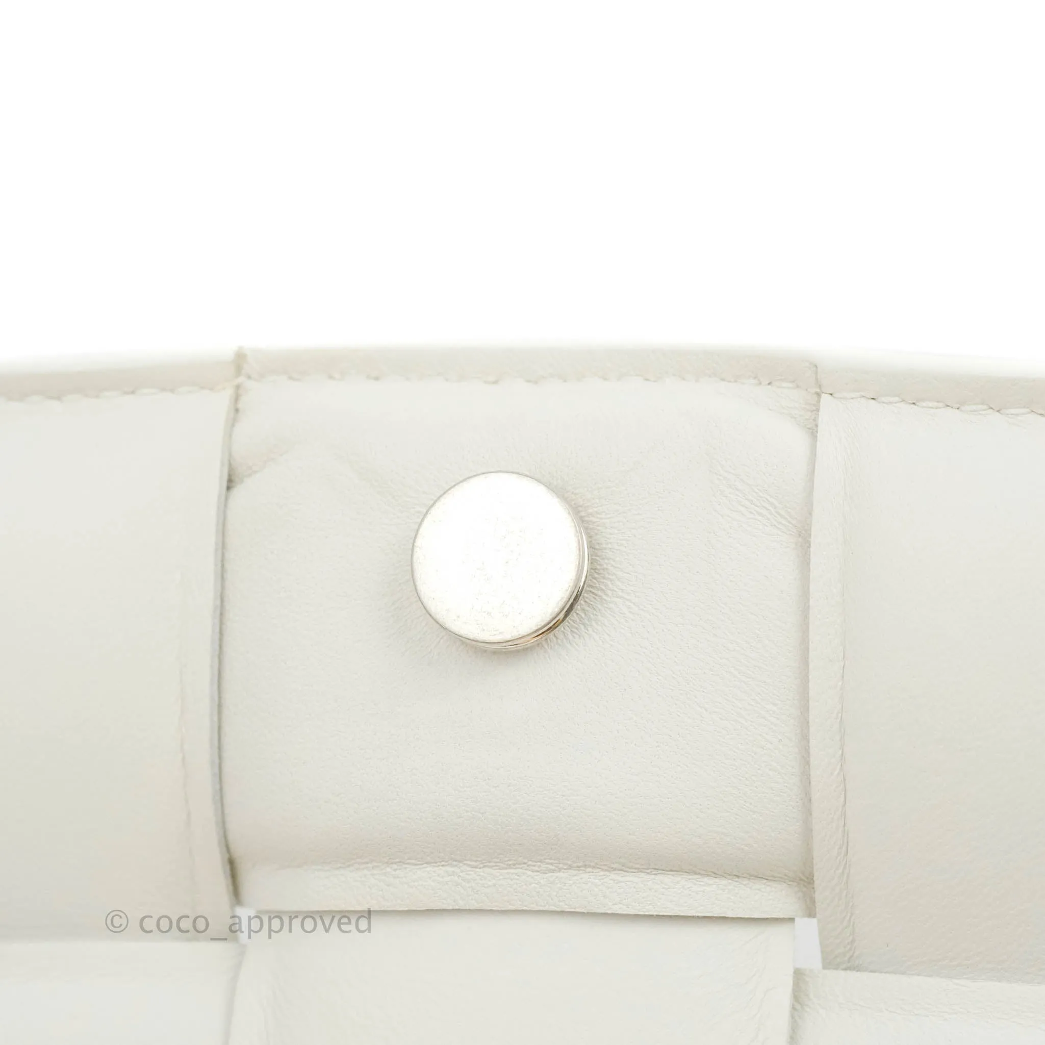Bottega Veneta Padded Cassette Shoulder Bag Intrecciato White Lambskin Silver Hardware