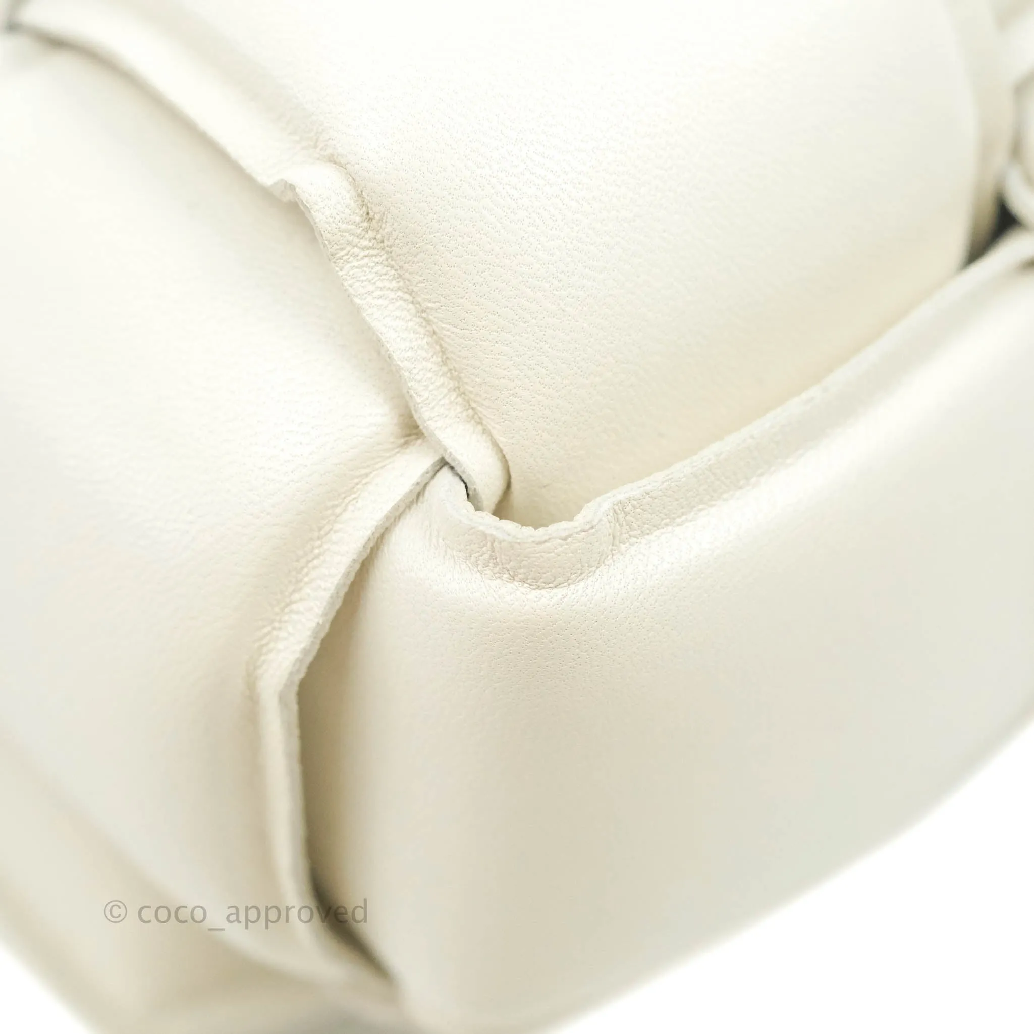 Bottega Veneta Padded Cassette Shoulder Bag Intrecciato White Lambskin Silver Hardware