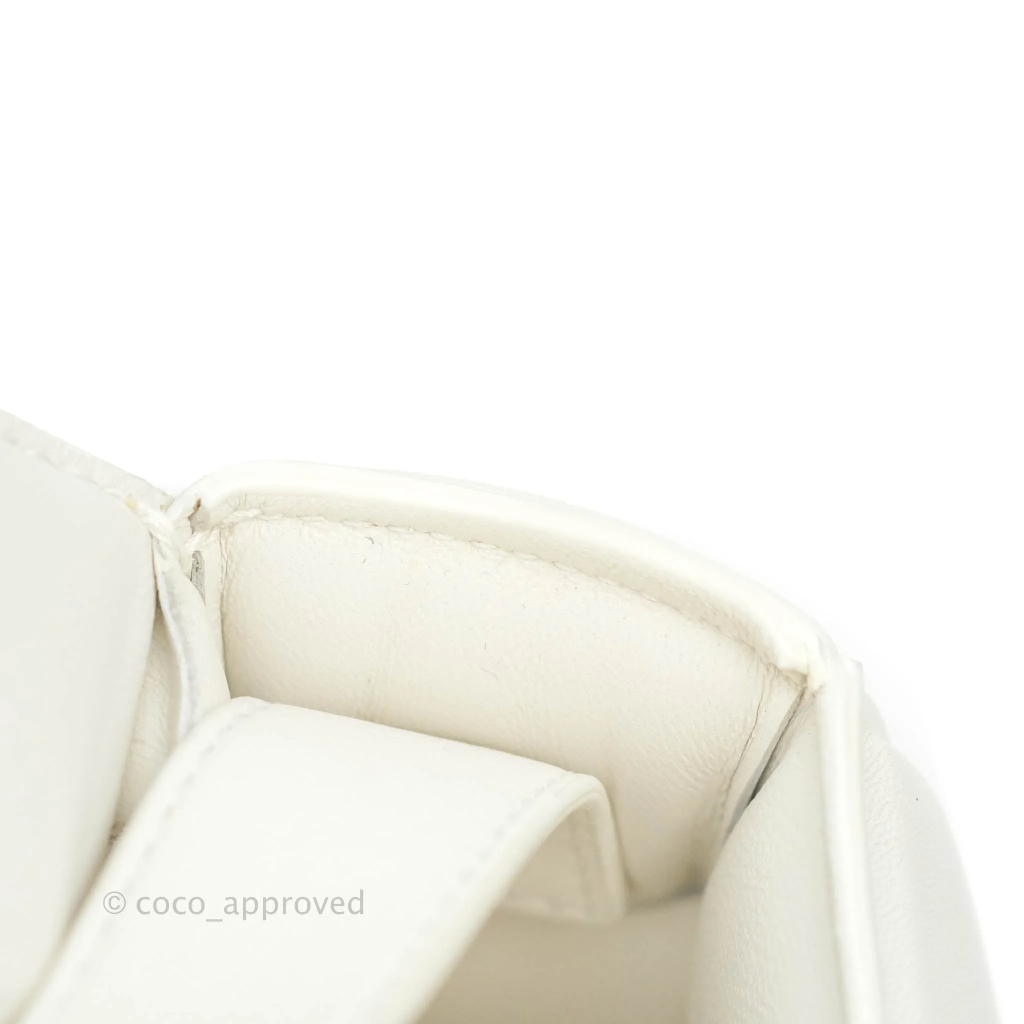 Bottega Veneta Padded Cassette Shoulder Bag Intrecciato White Lambskin Silver Hardware