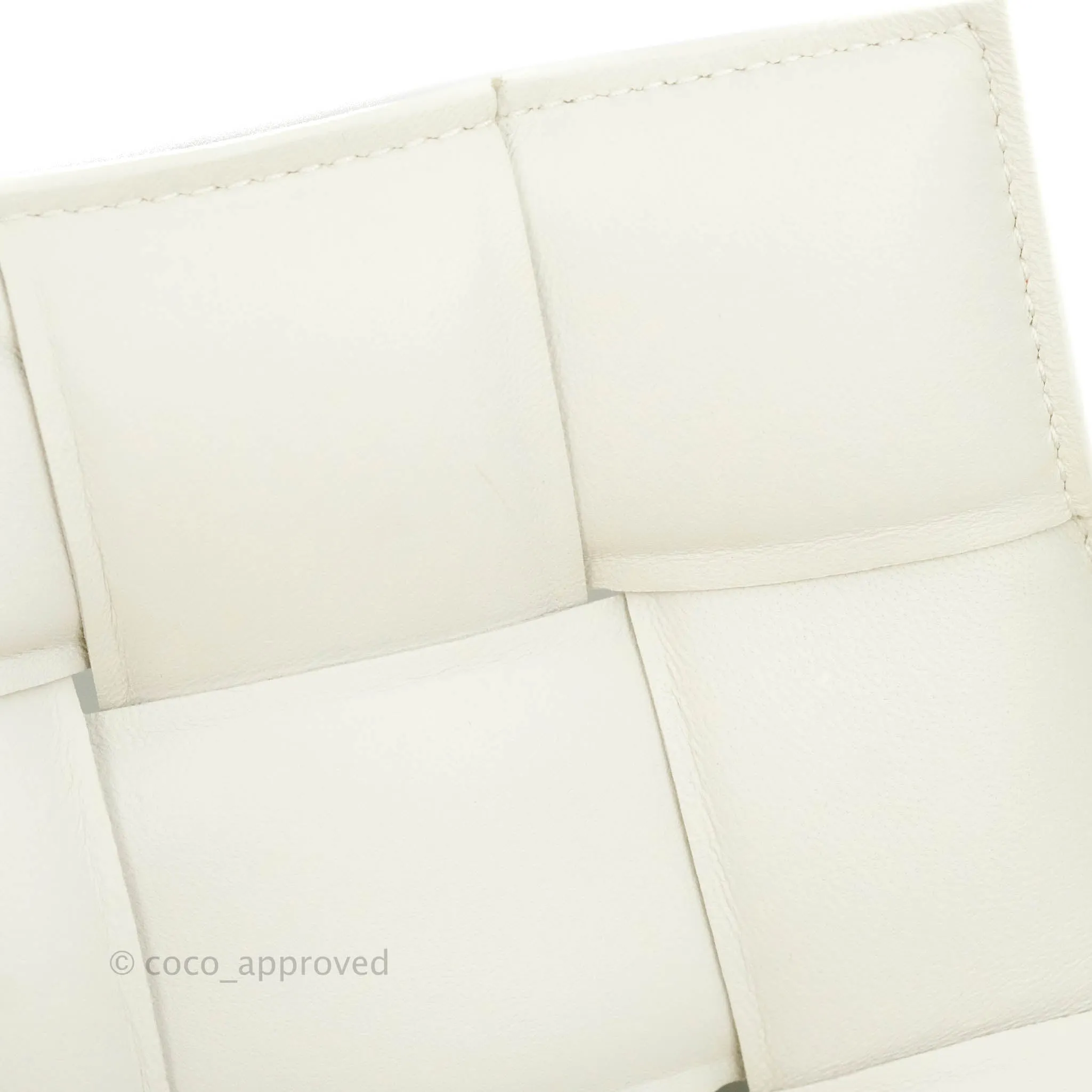 Bottega Veneta Padded Cassette Shoulder Bag Intrecciato White Lambskin Silver Hardware