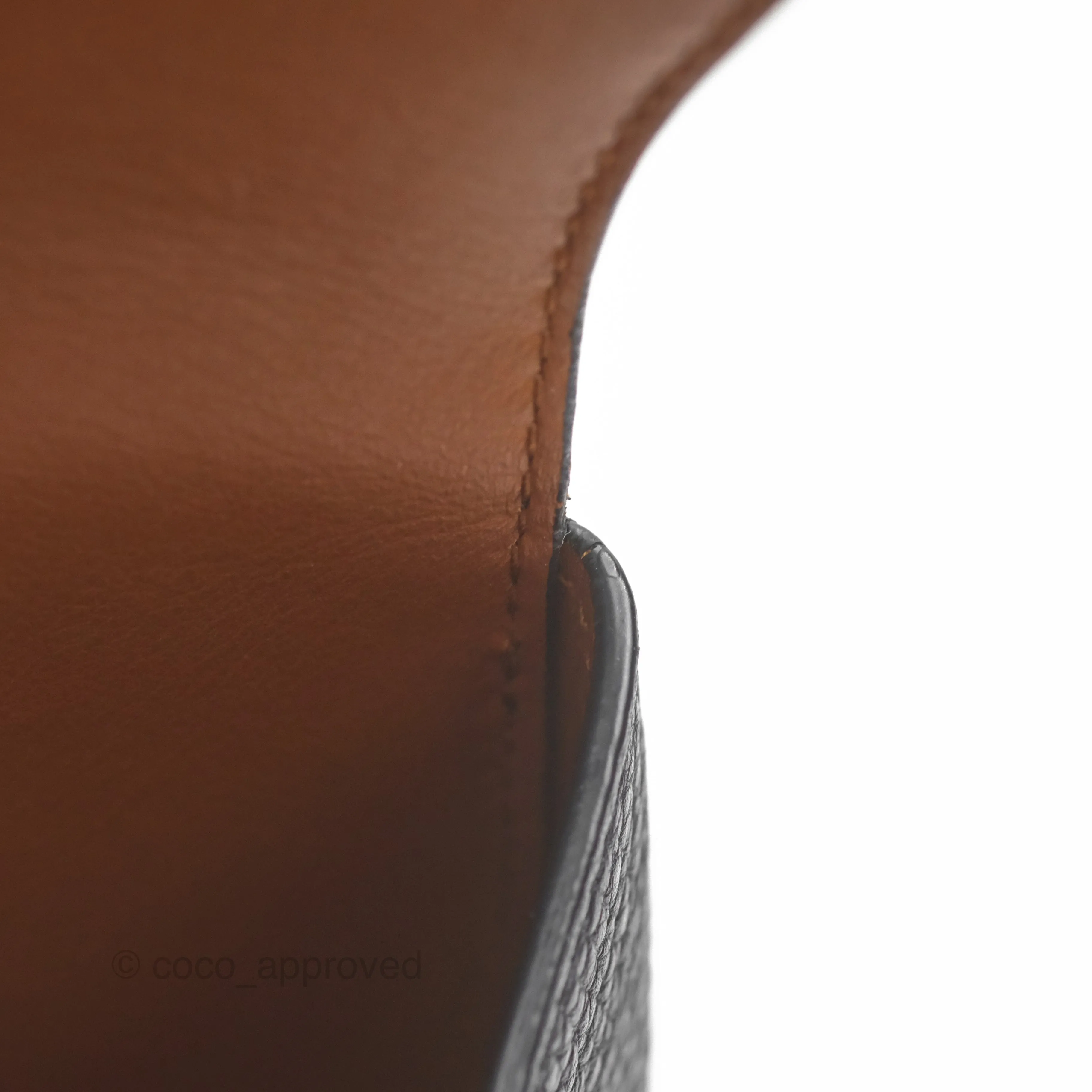Bottega Veneta Palmellato Rounded Belt Bag Calfskin Black