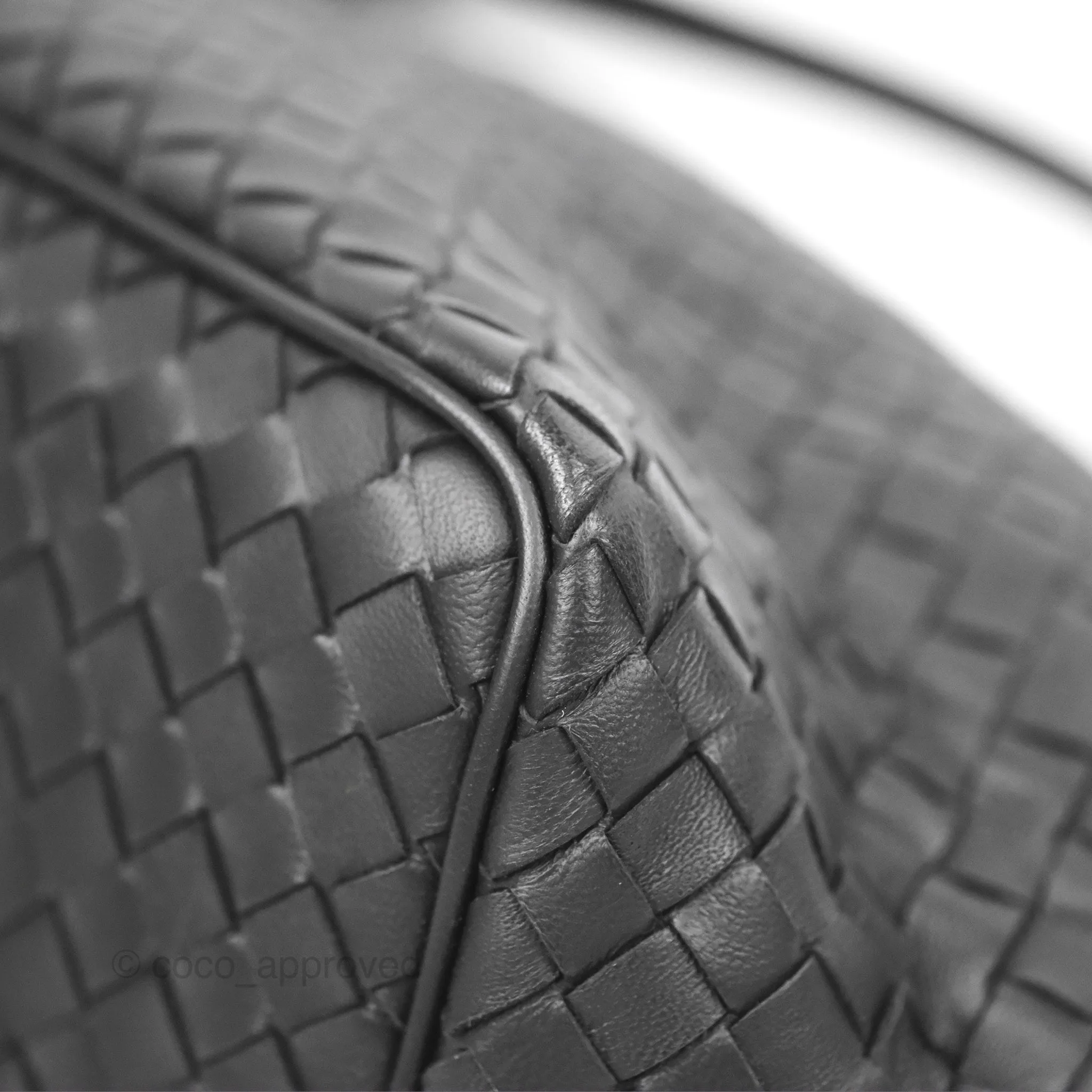 Bottega Veneta Shoulder Bag Black Nappa Intrecciato