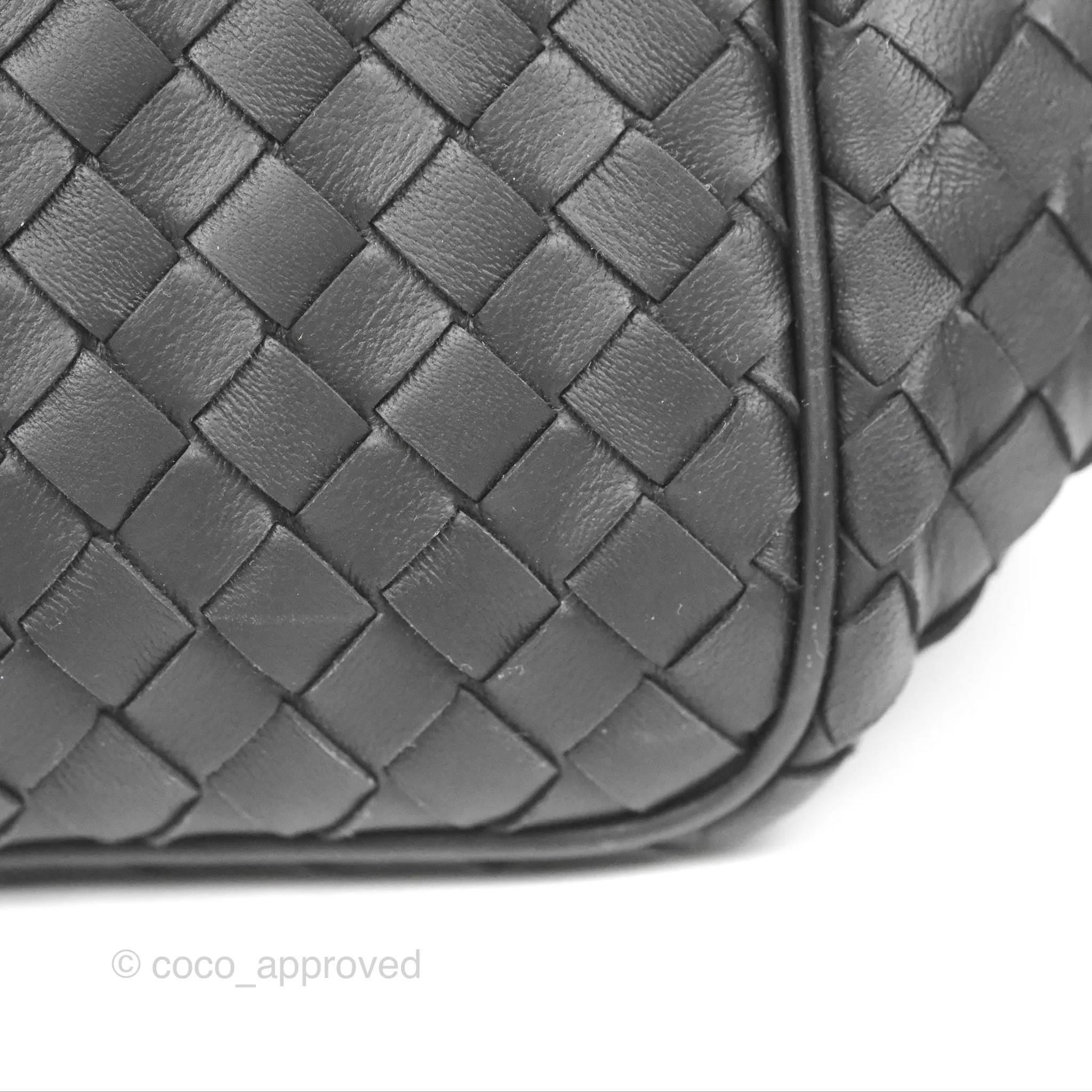 Bottega Veneta Shoulder Bag Black Nappa Intrecciato