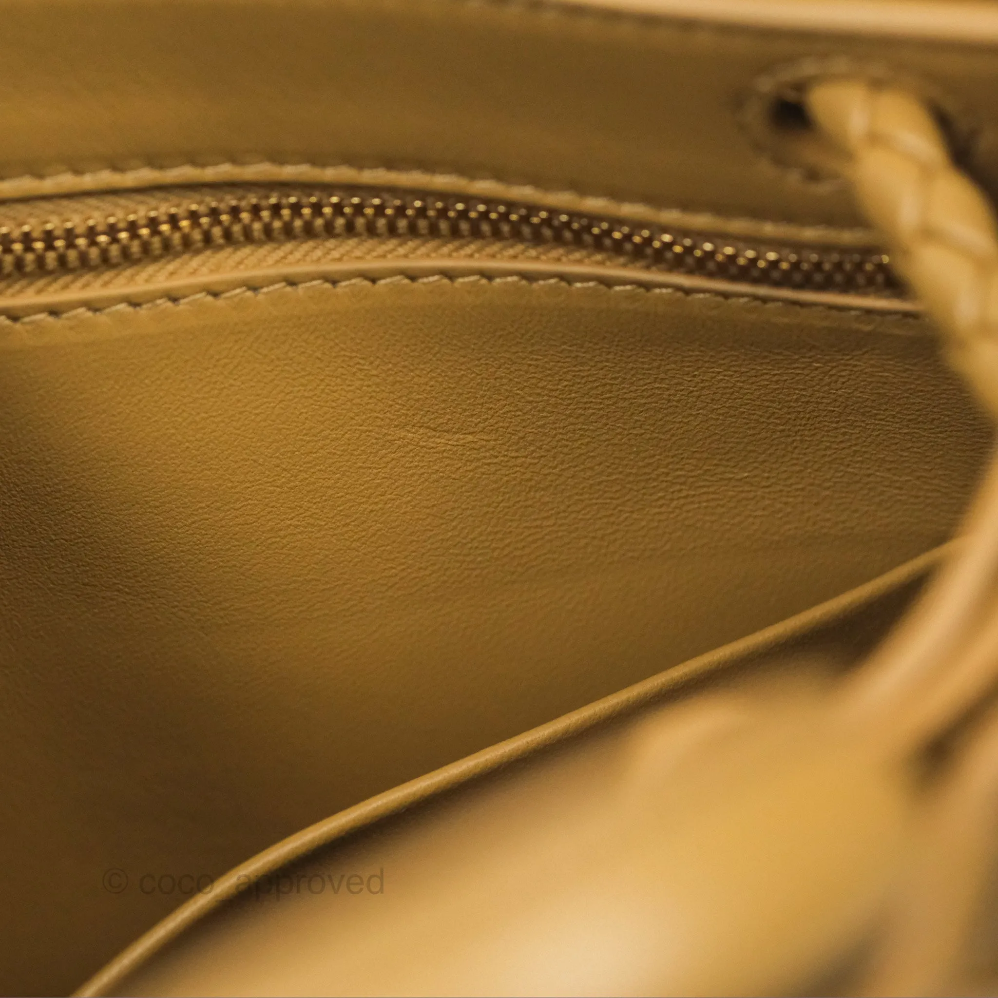Bottega Veneta Small Andiamo Bag Dark Praline Intrecciato Lambskin